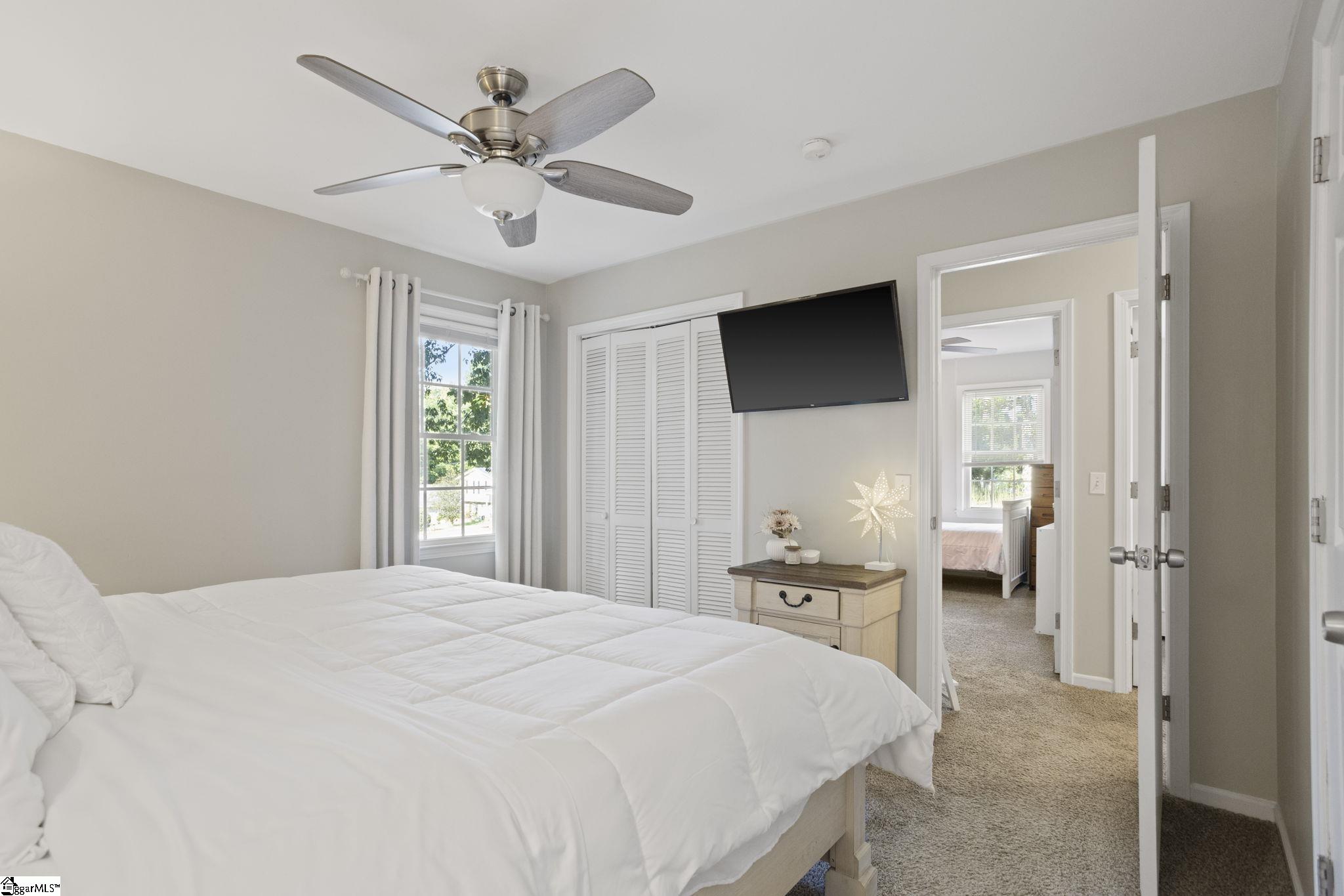 102 Branchview Court Property Photo 23