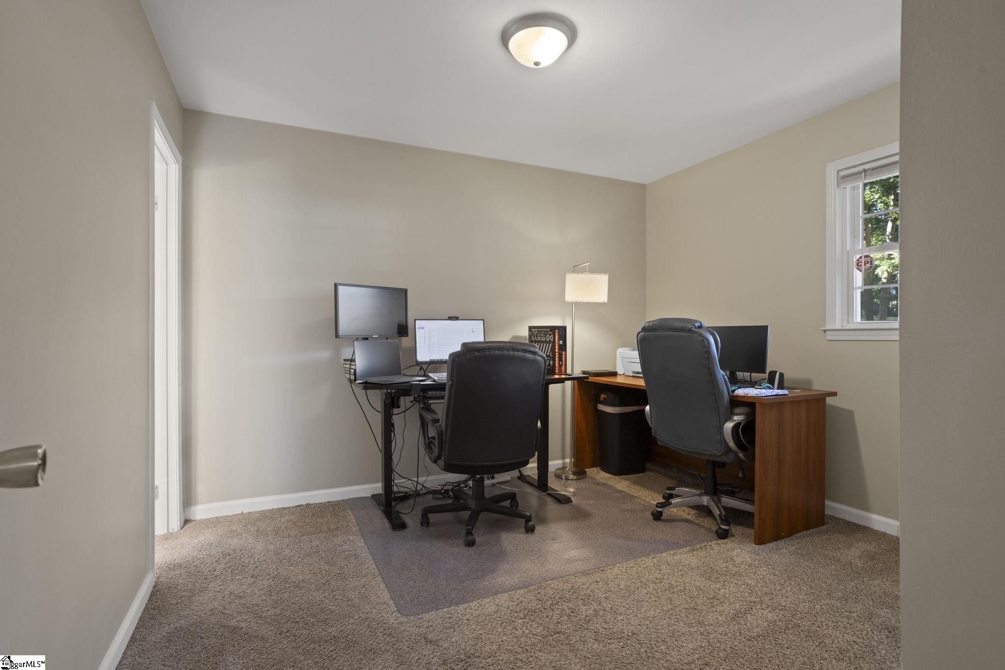 102 Branchview Court Property Photo 29