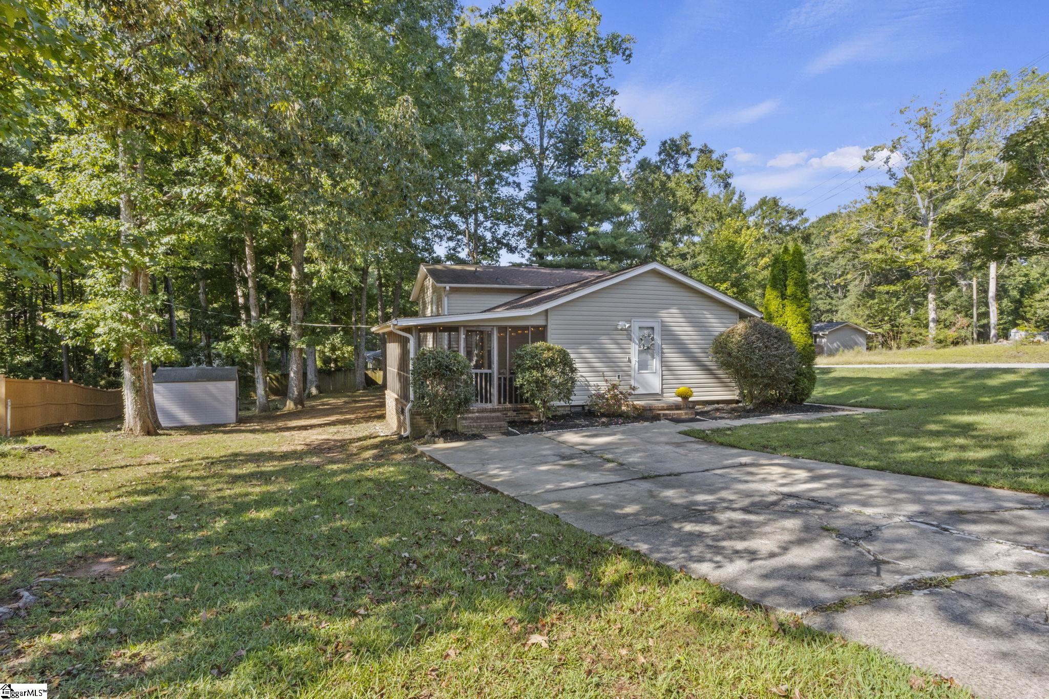 102 Branchview Court Property Photo 35