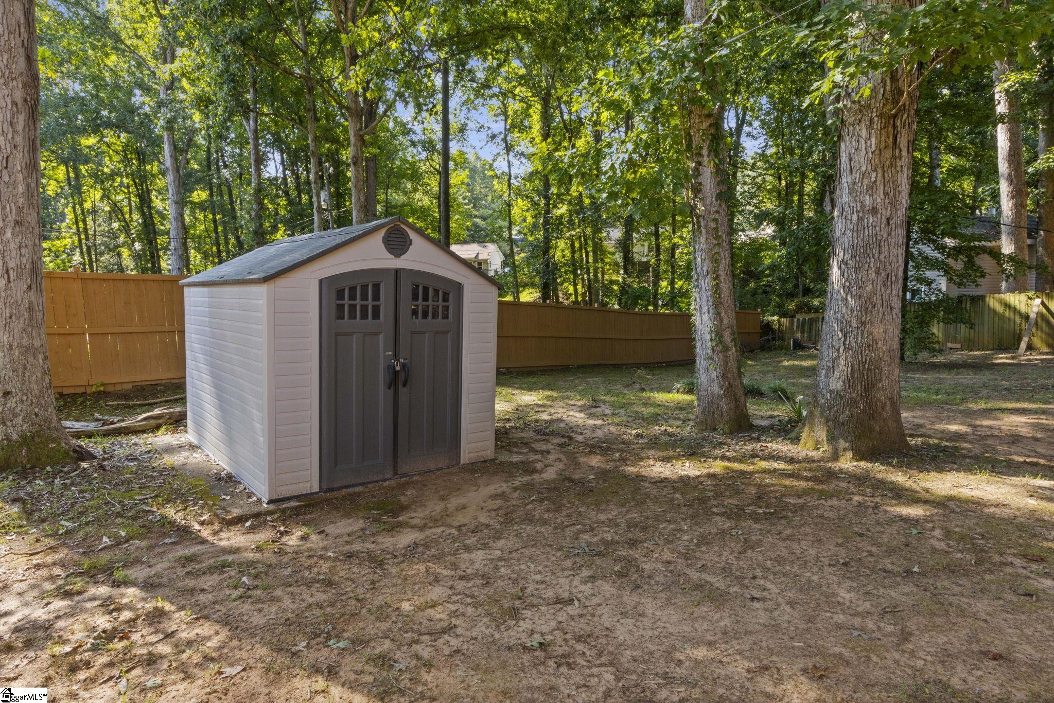 102 Branchview Court Property Photo 36