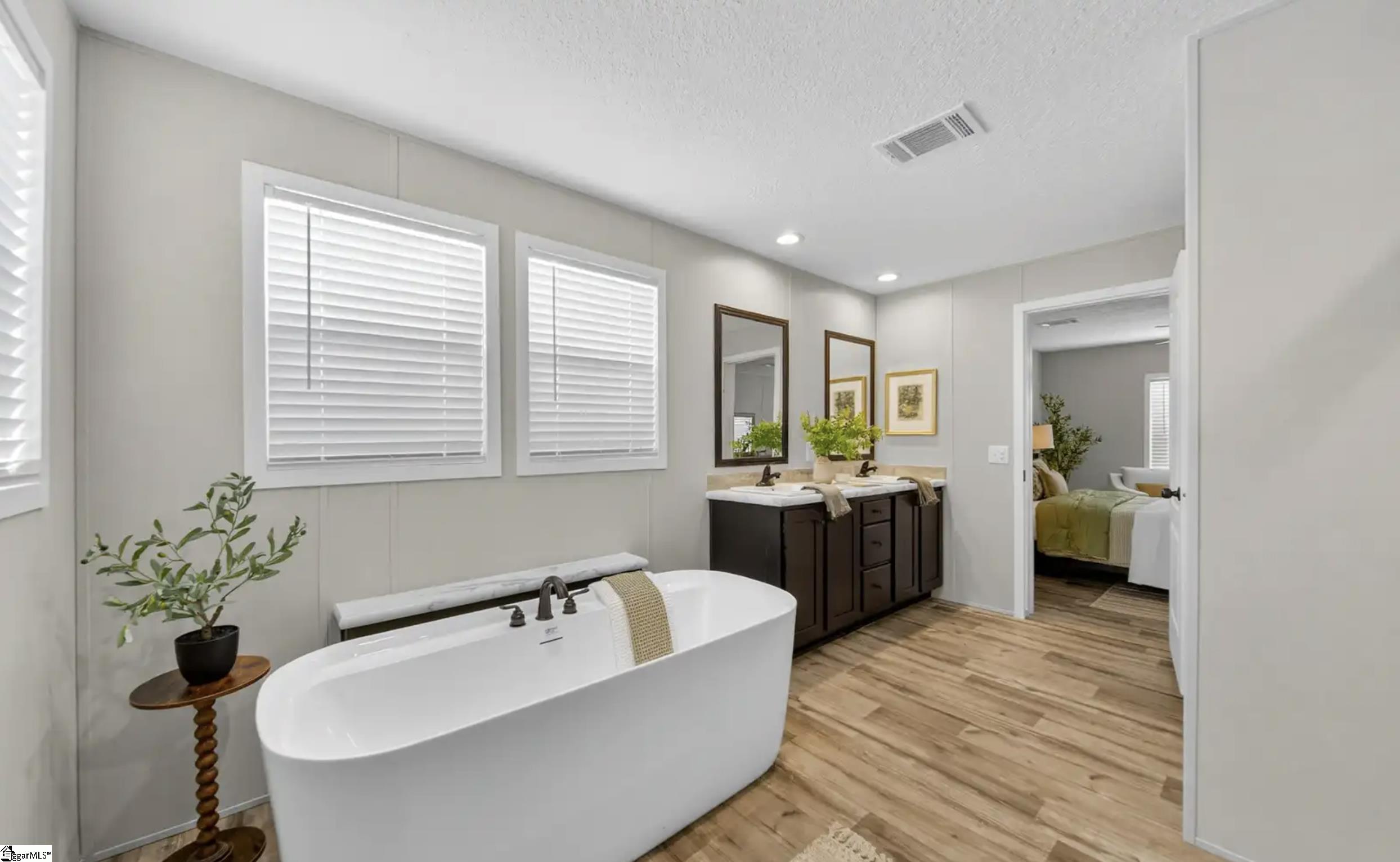 1379 Ruhamah Road Property Photo 13