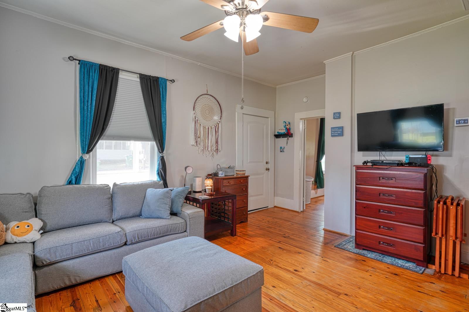 15 3rd Street Property Photo 4