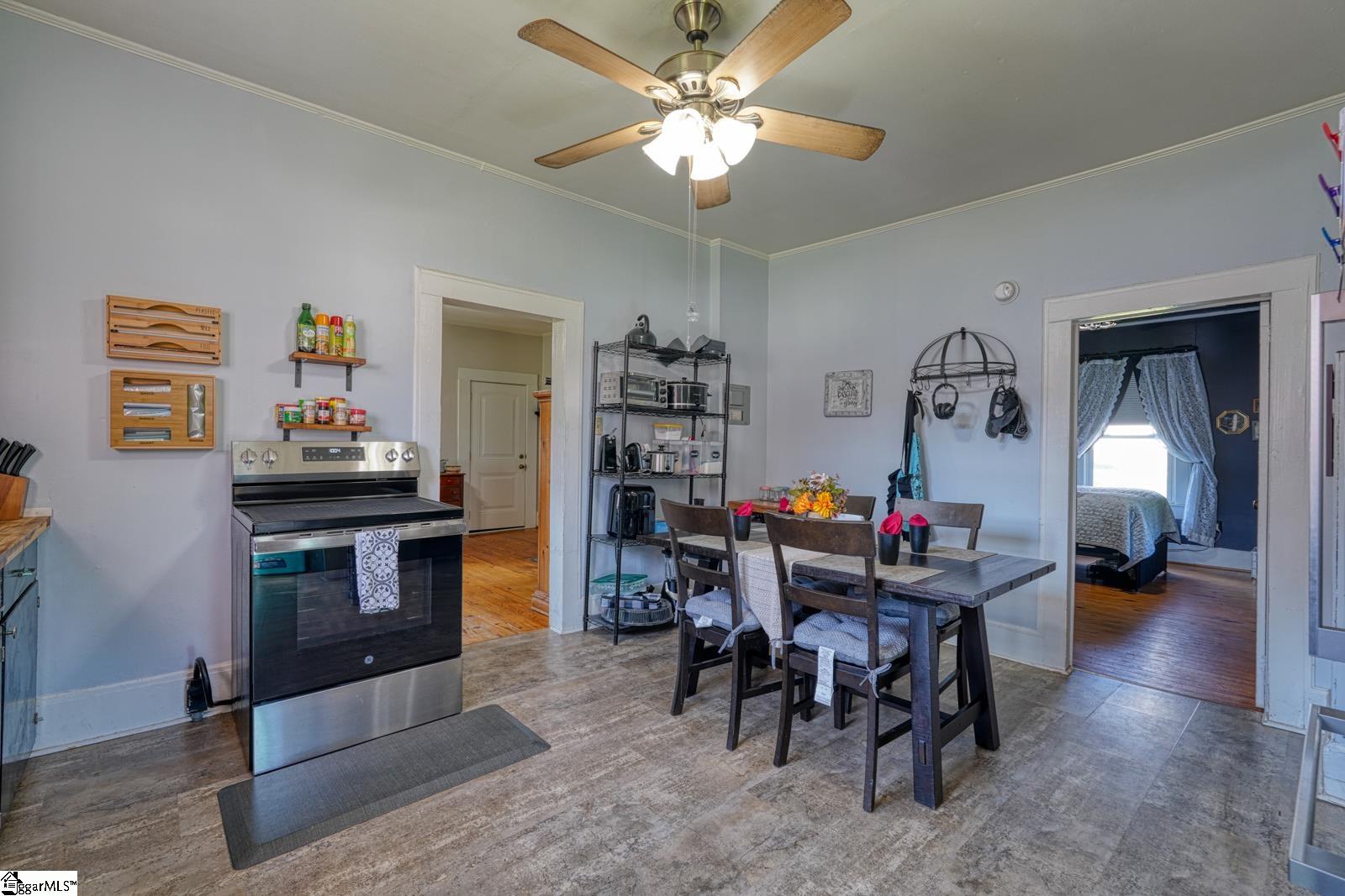 15 3rd Street Property Photo 5