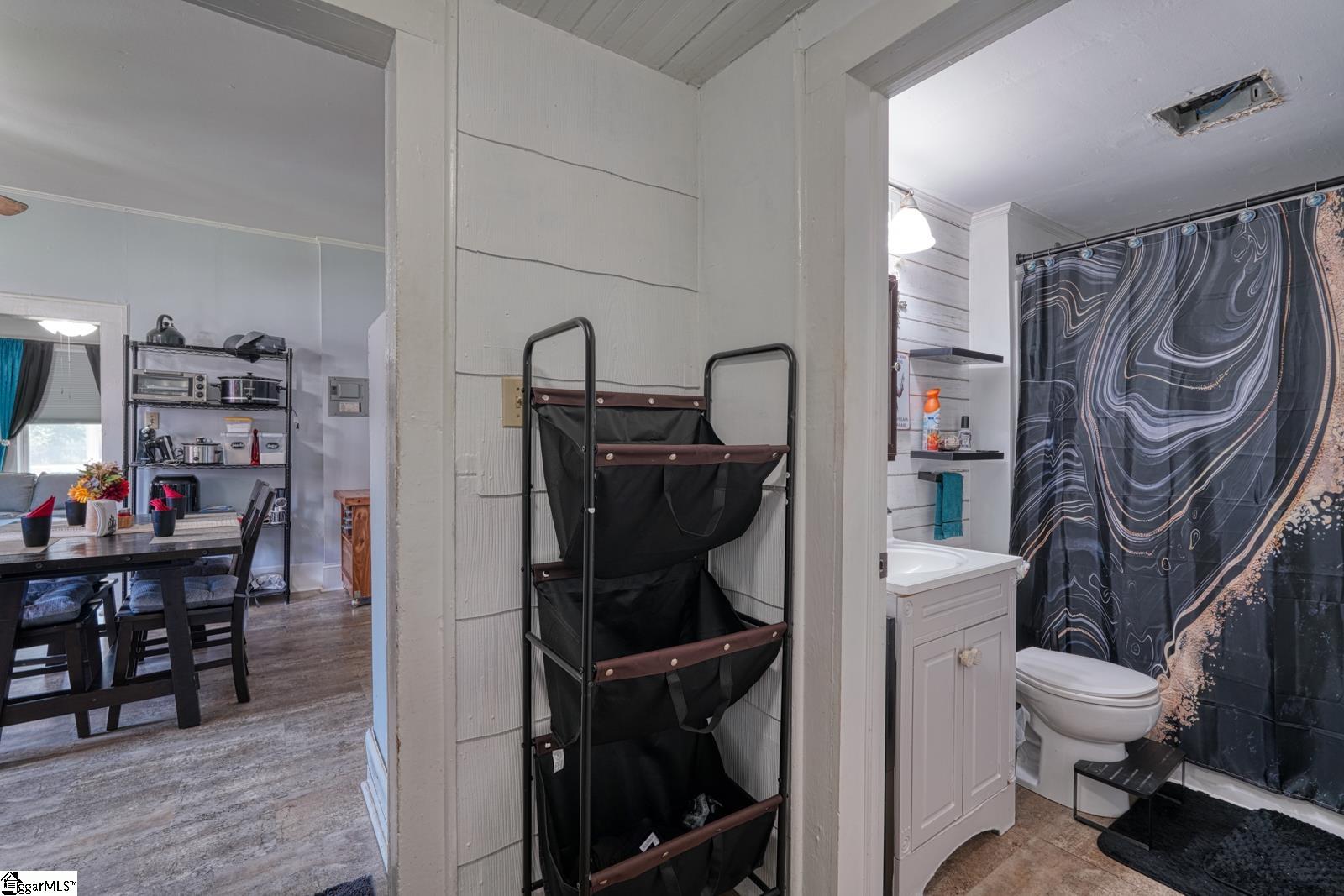 15 3rd Street Property Photo 13