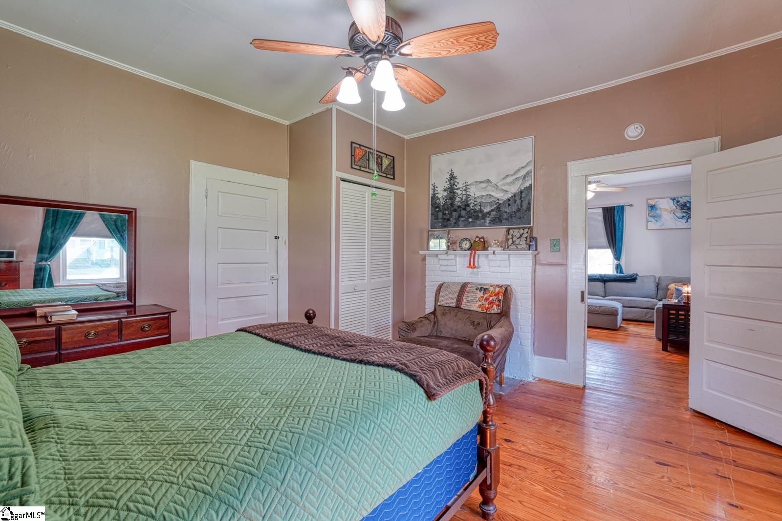 15 3rd Street Property Photo 14