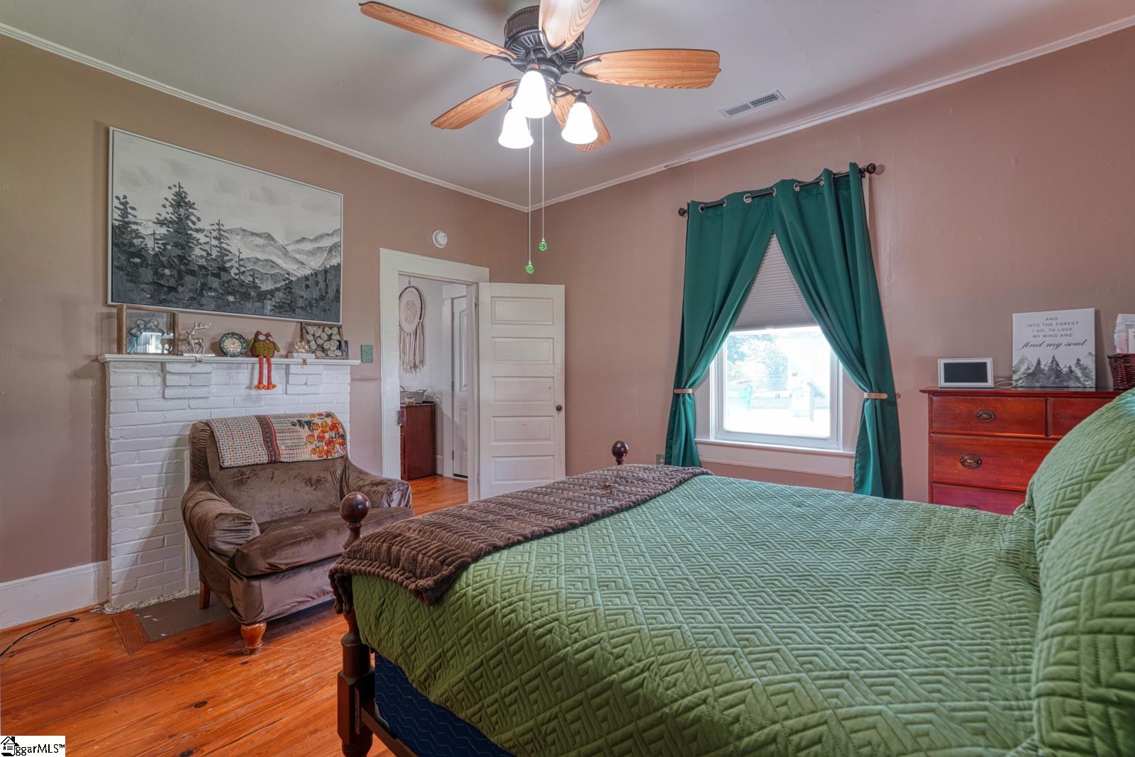 15 3rd Street Property Photo 15
