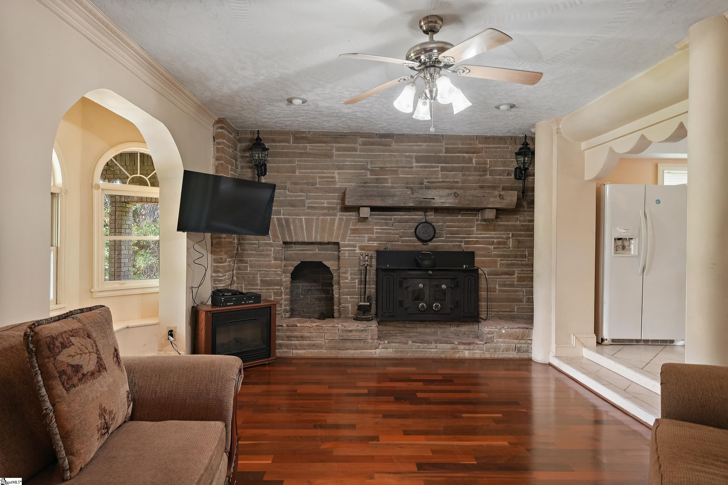 418 Maranatha Lane Property Photo 8