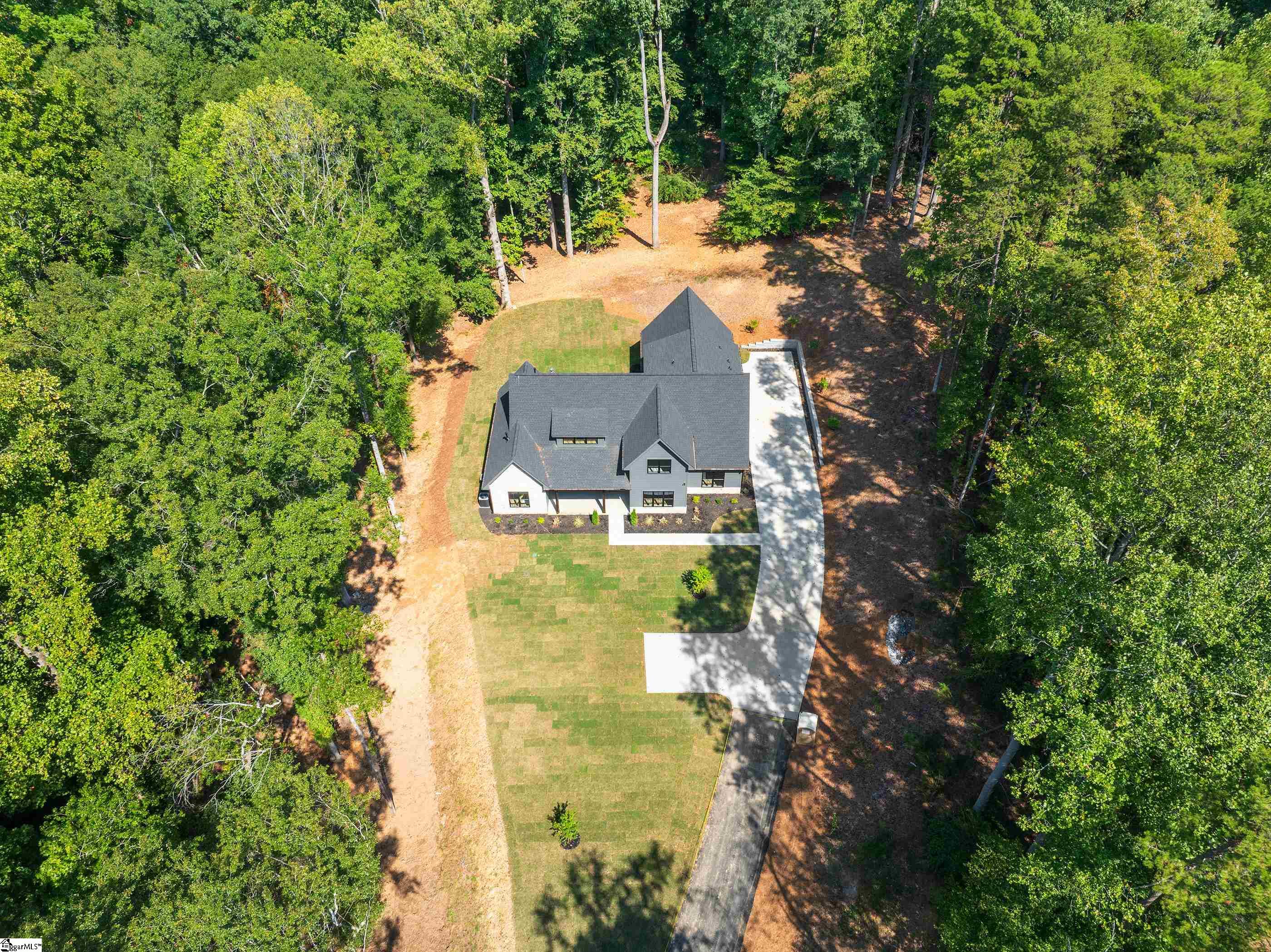 188 Graylyn Drive Property Photo 6