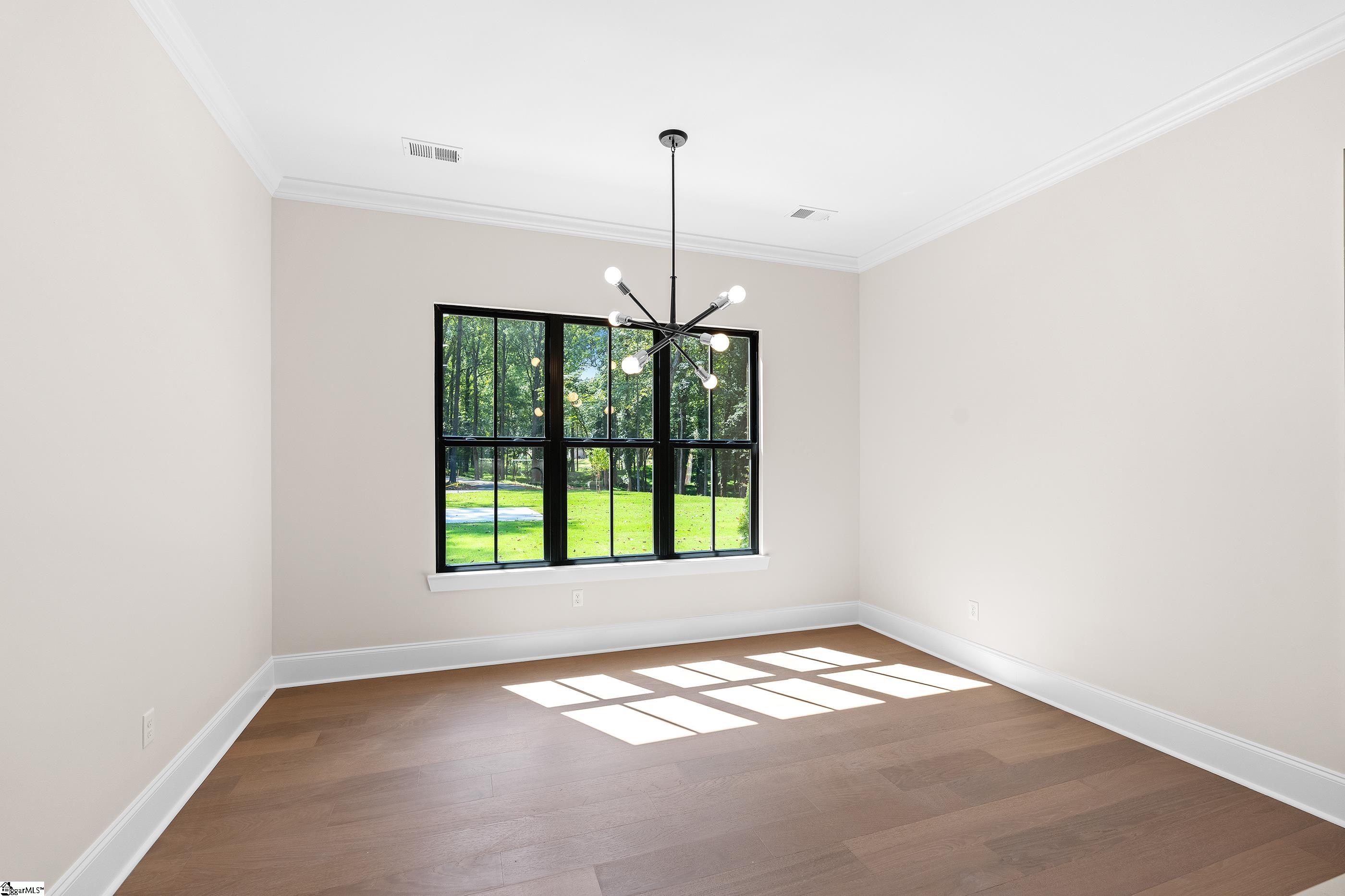 188 Graylyn Drive Property Photo 18