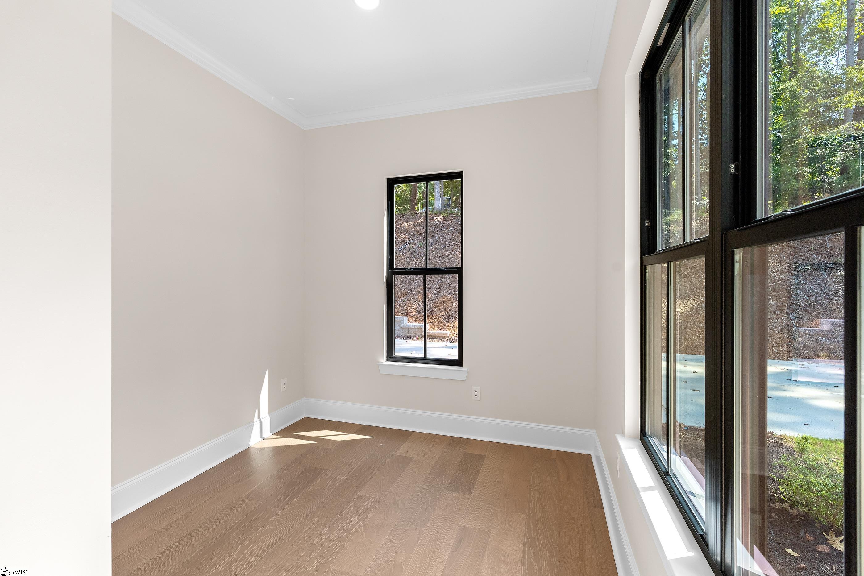 188 Graylyn Drive Property Photo 20