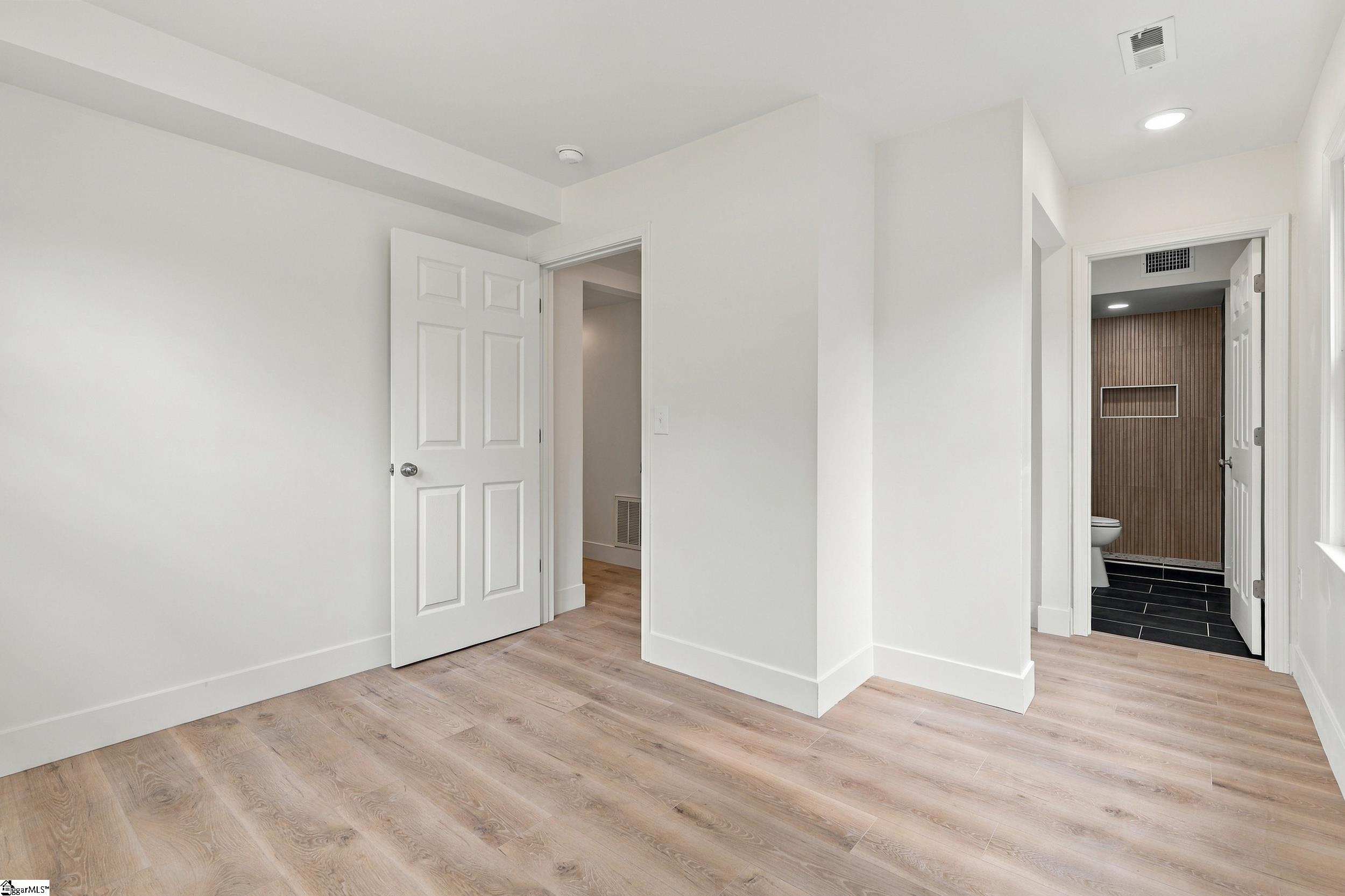 101 Agewood Drive Property Photo 15