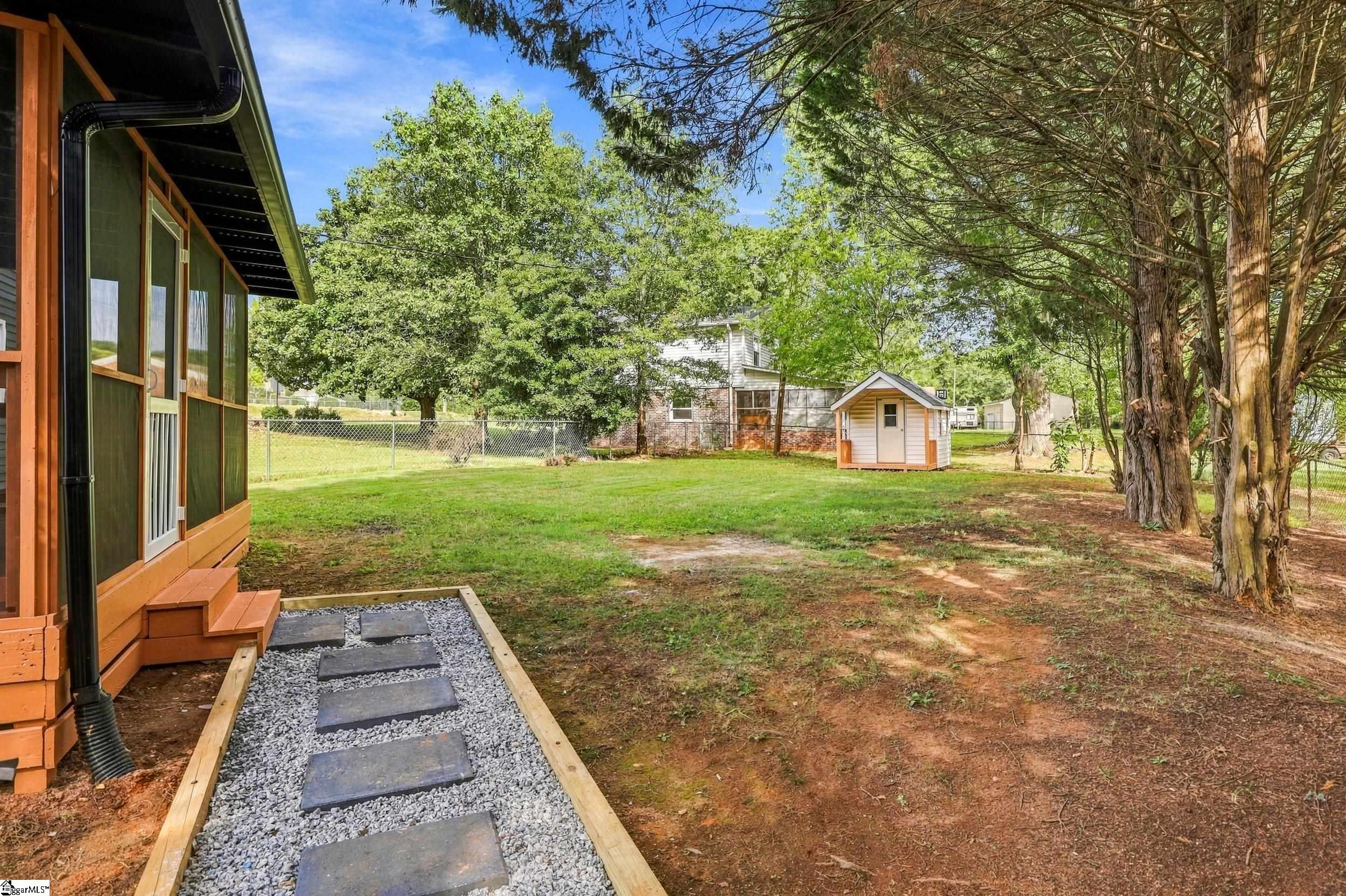 101 Agewood Drive Property Photo 24