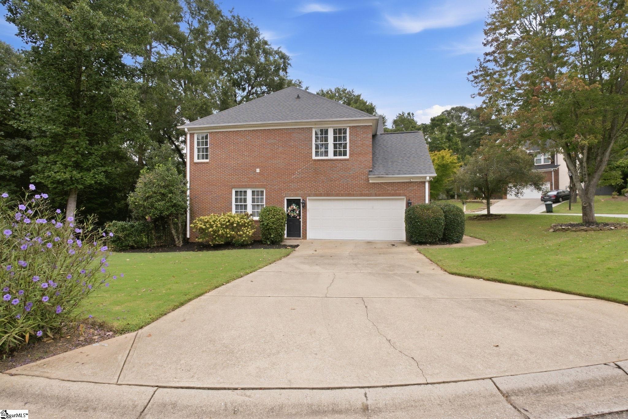 2 Mirramont Place Property Photo 3