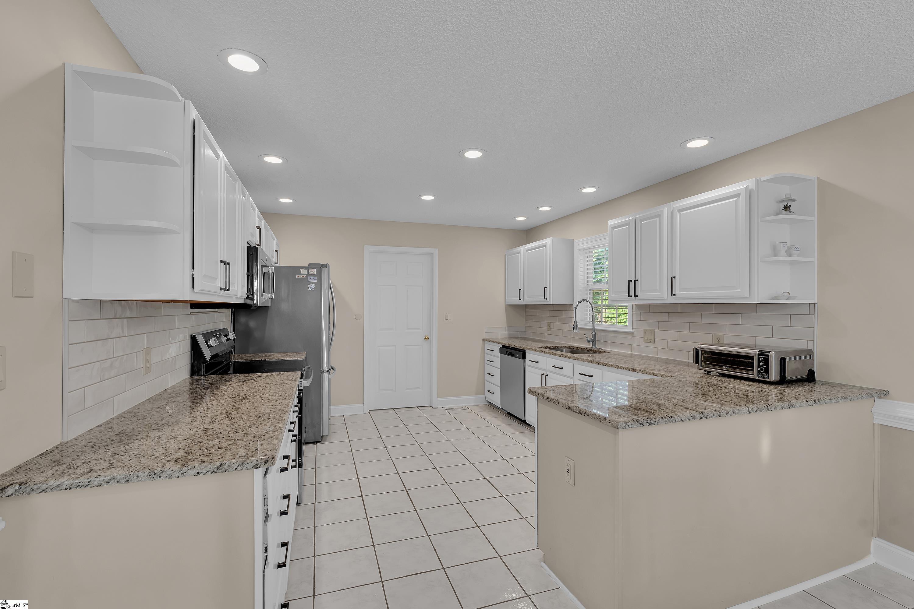 532 Dominion Way Property Photo 10