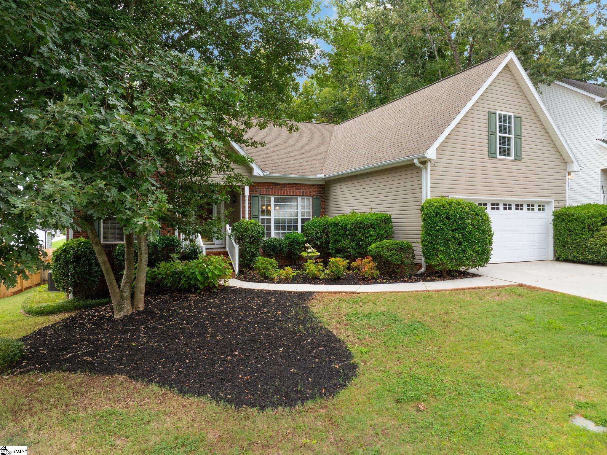 110 Amberjack Court Property Photo 3