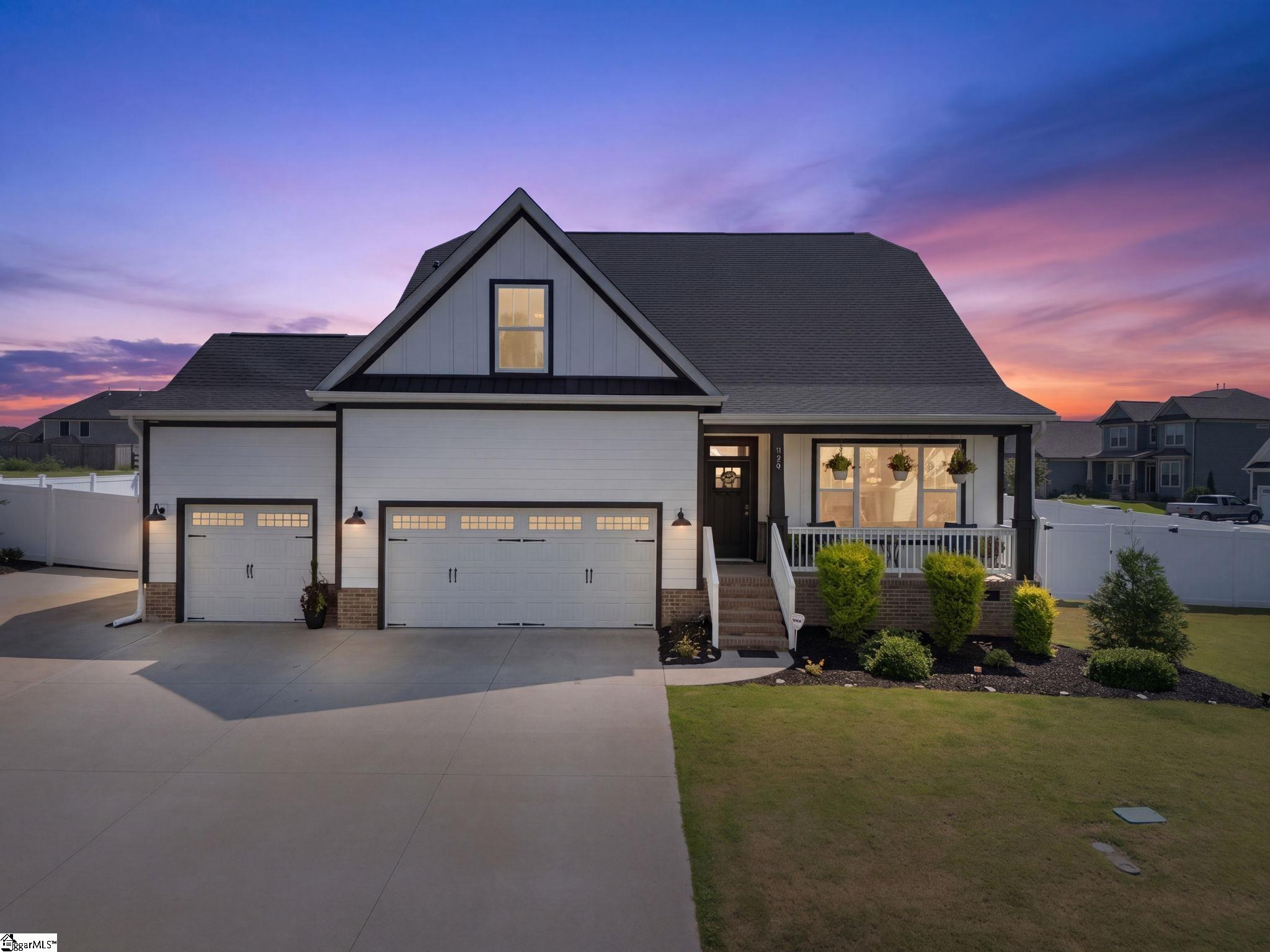 718 Amherst Glen Drive