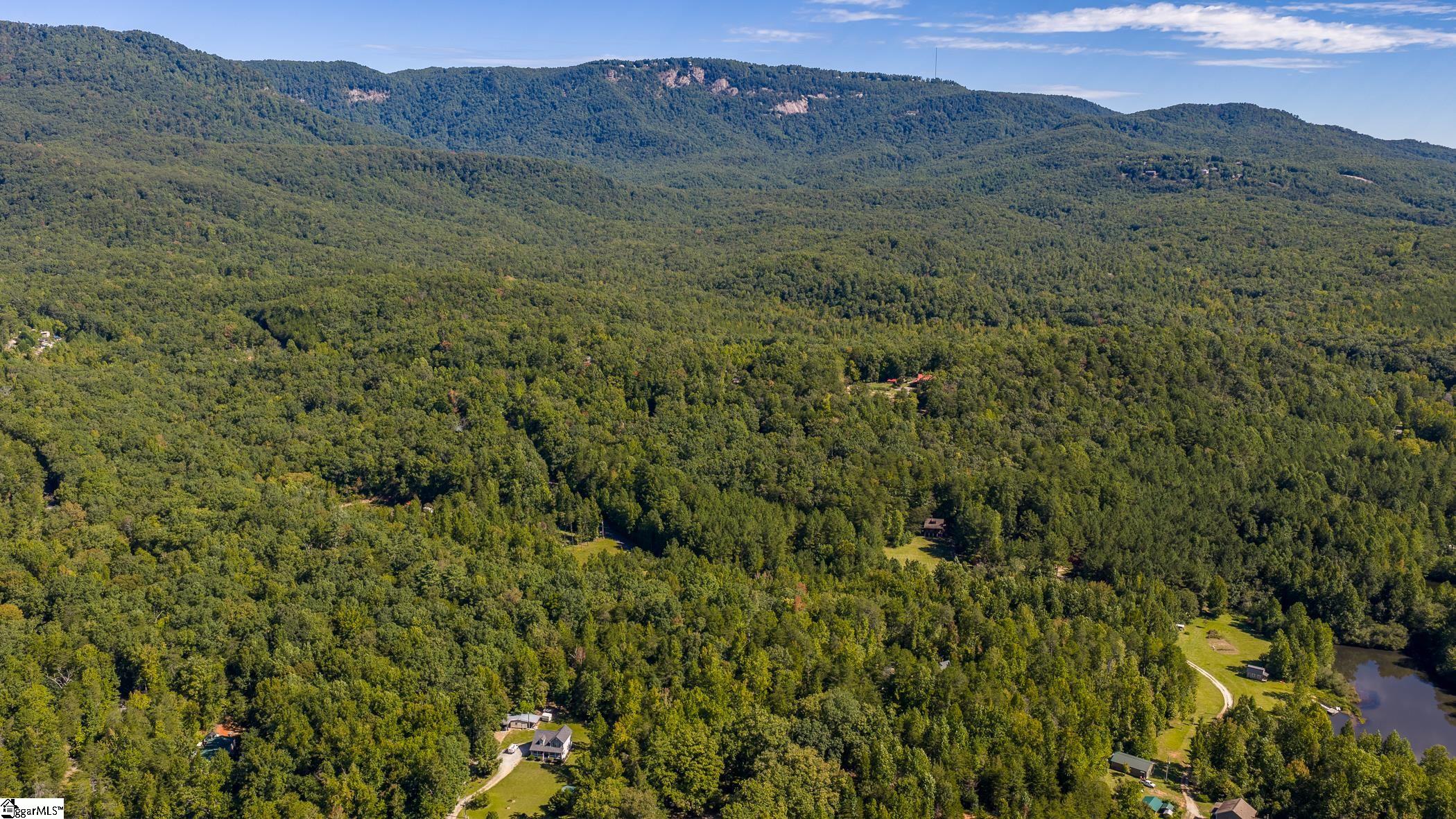 16 River Rock Court Property Photo 4