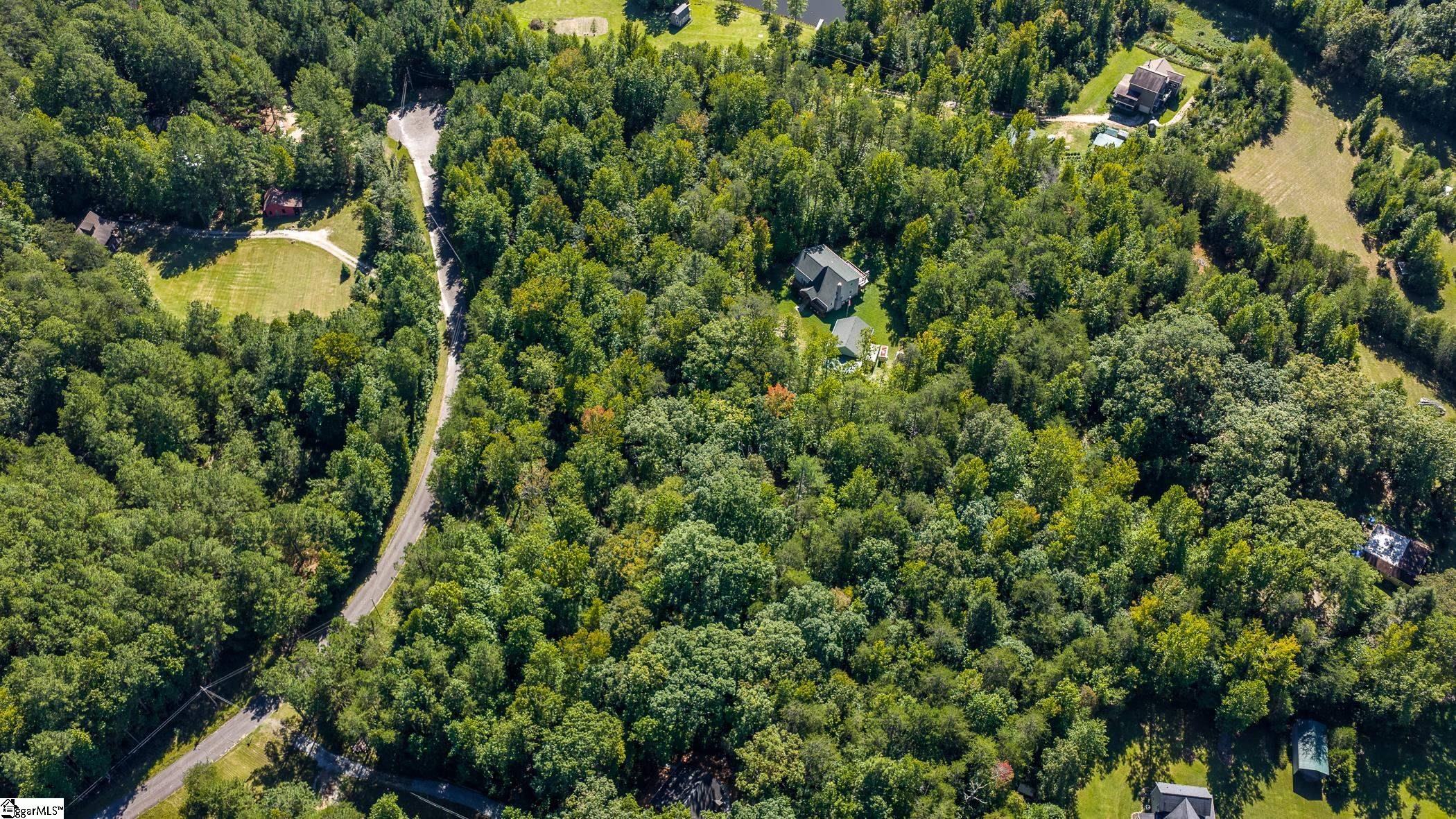 16 River Rock Court Property Photo 6