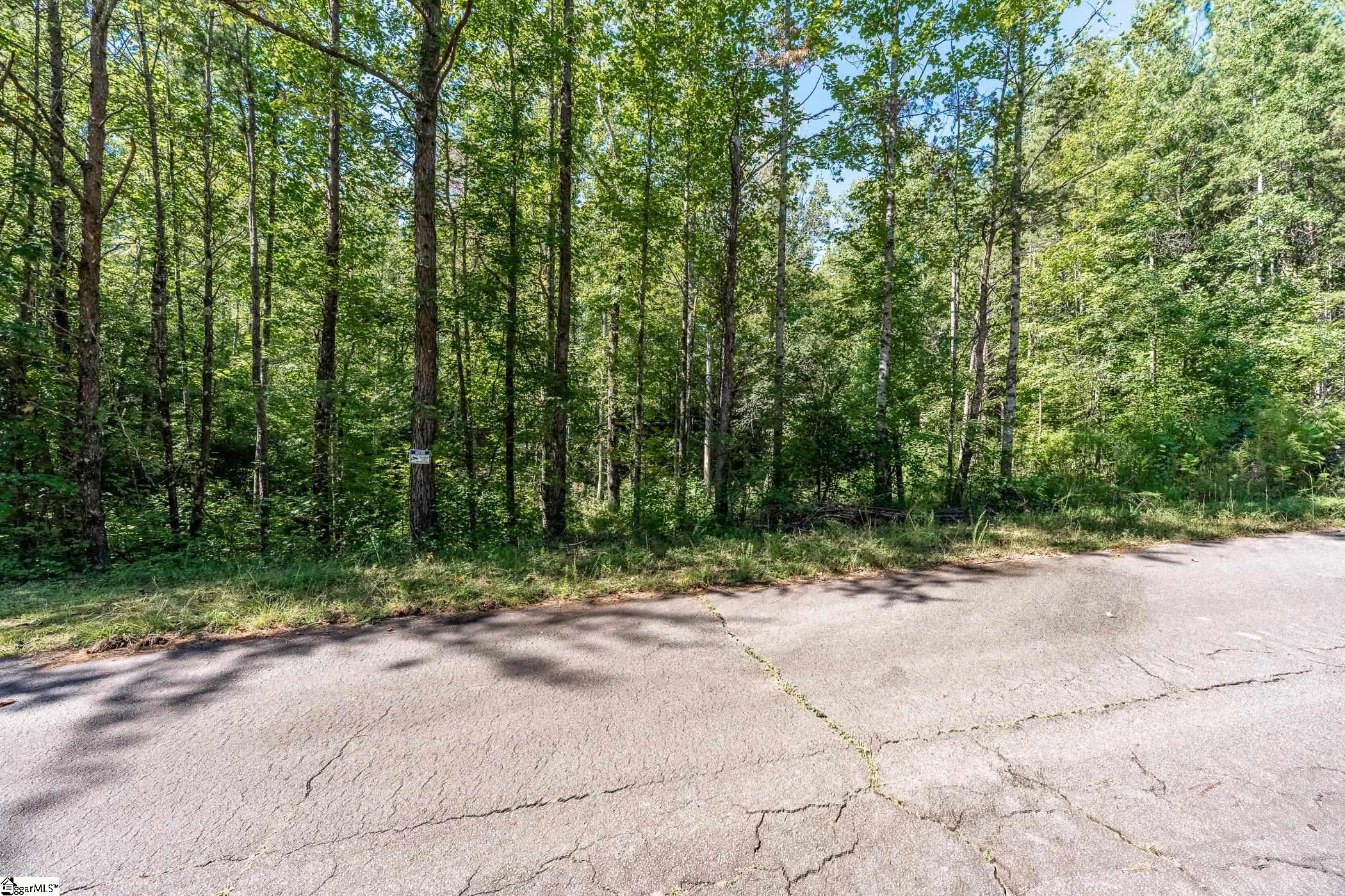 16 River Rock Court Property Photo 7