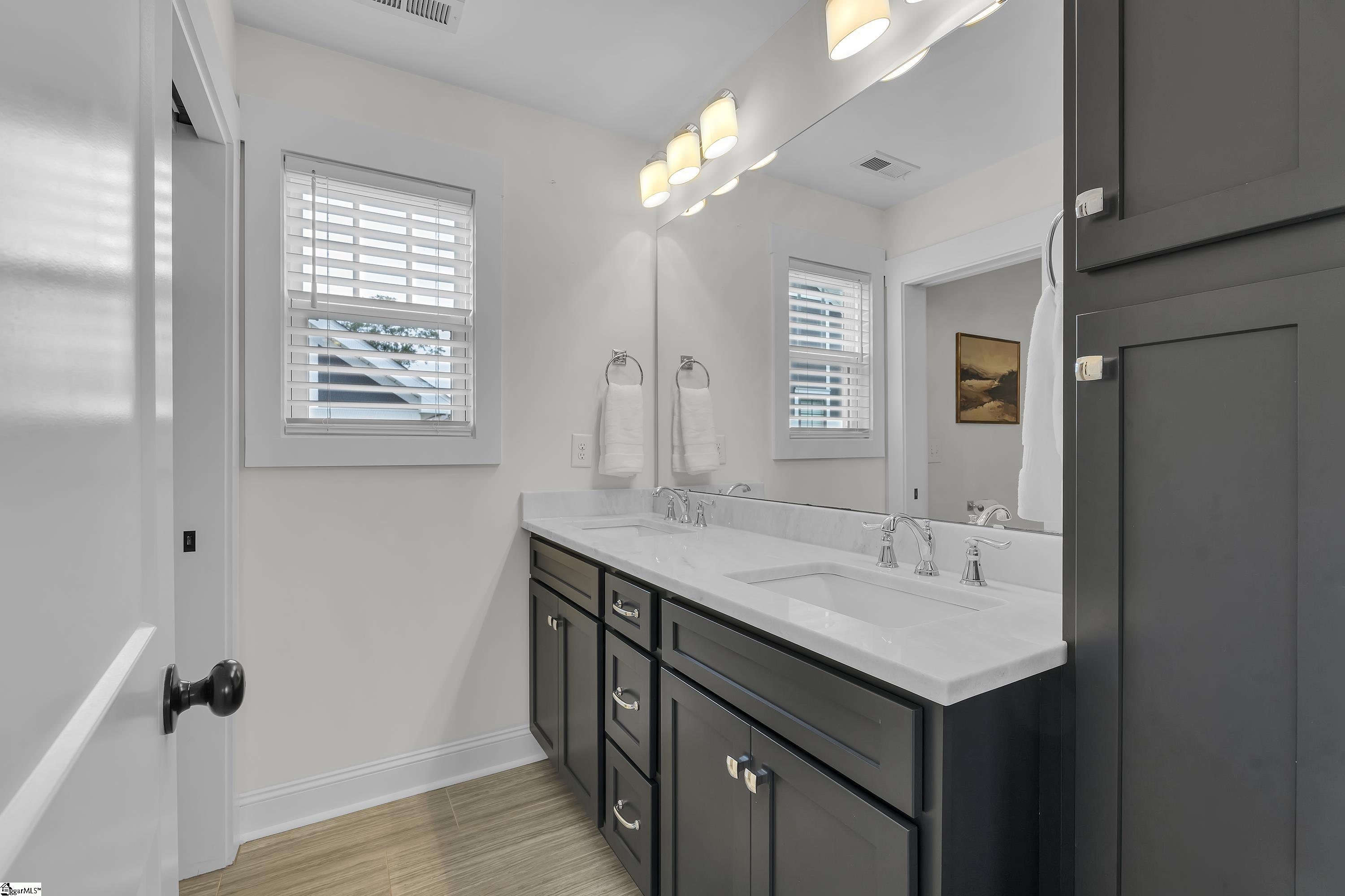 108 Greenridge Drive Property Photo 19