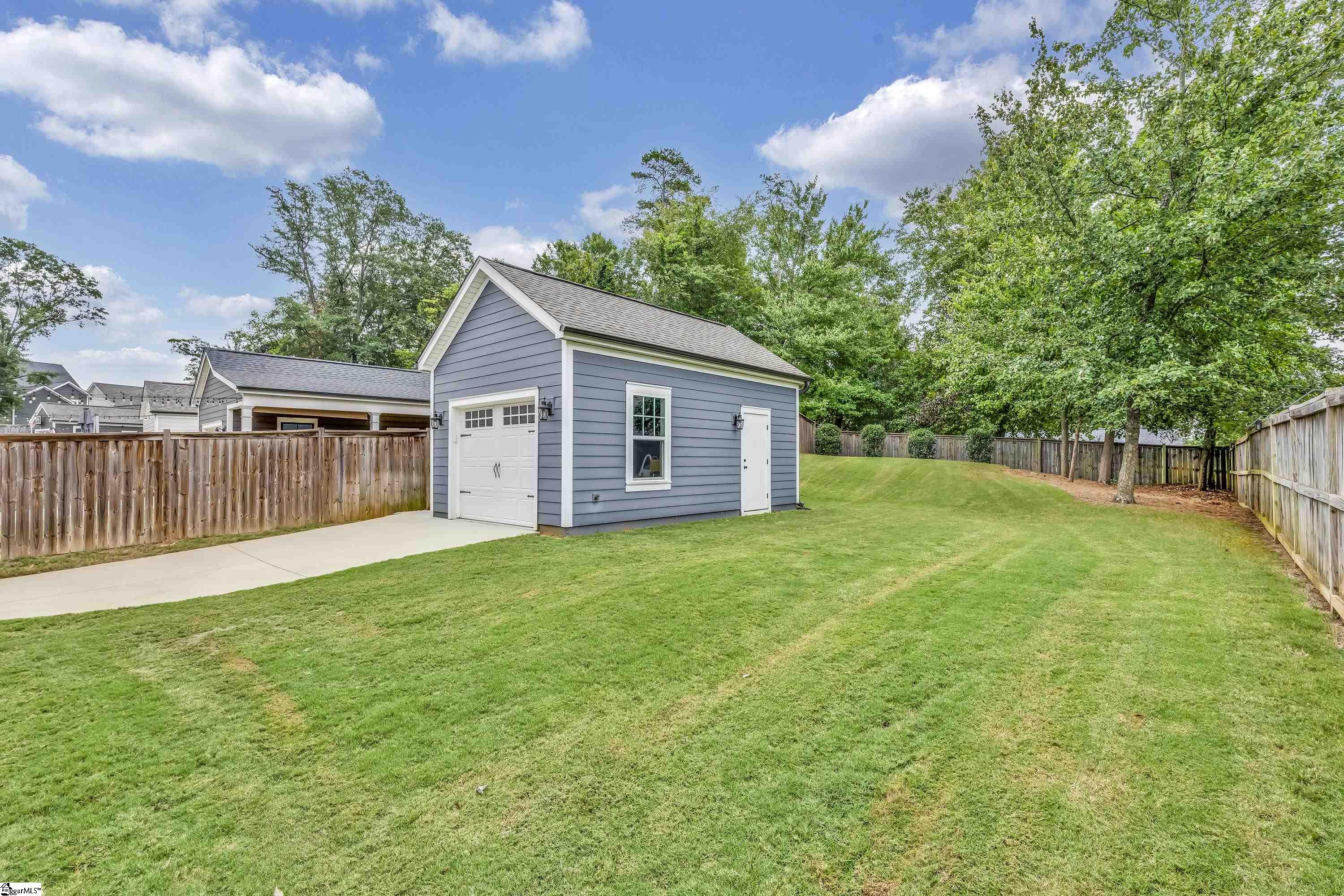 108 Greenridge Drive Property Photo 28