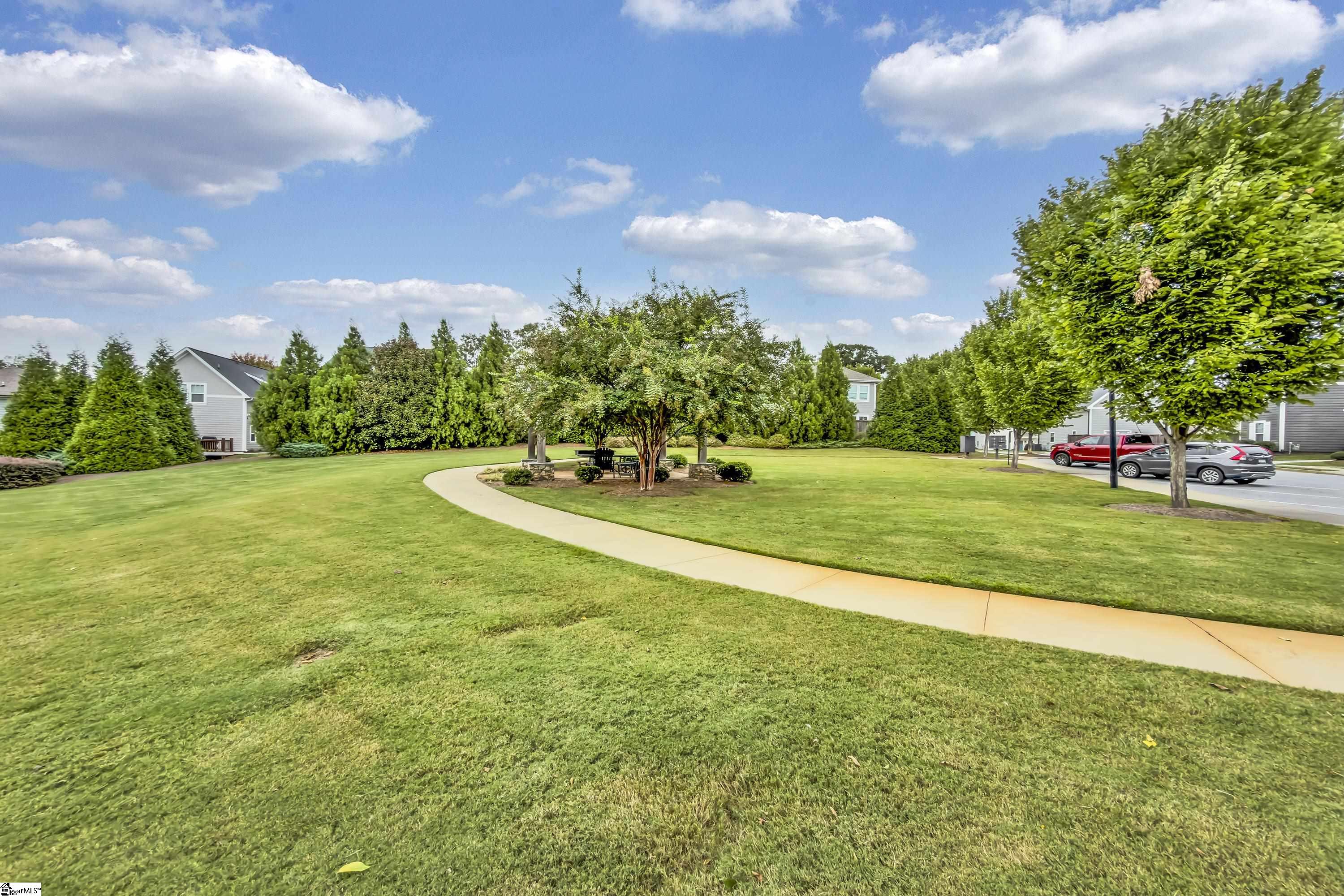 108 Greenridge Drive Property Photo 36
