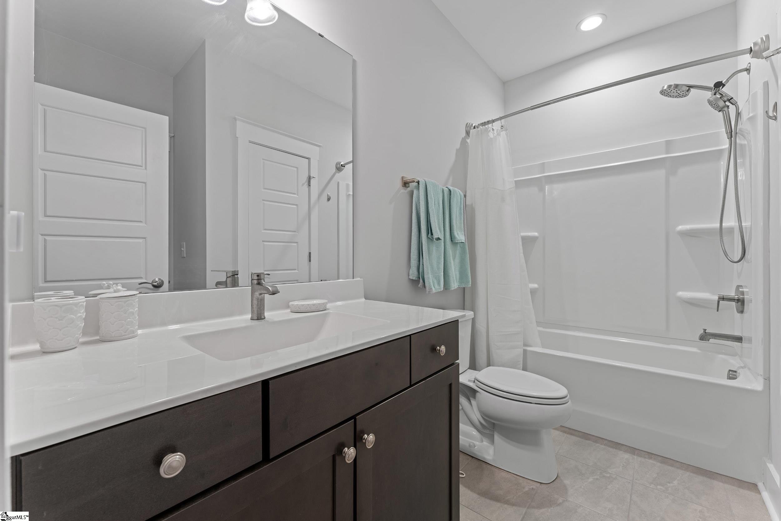 900 Novelty Drive Property Photo 37