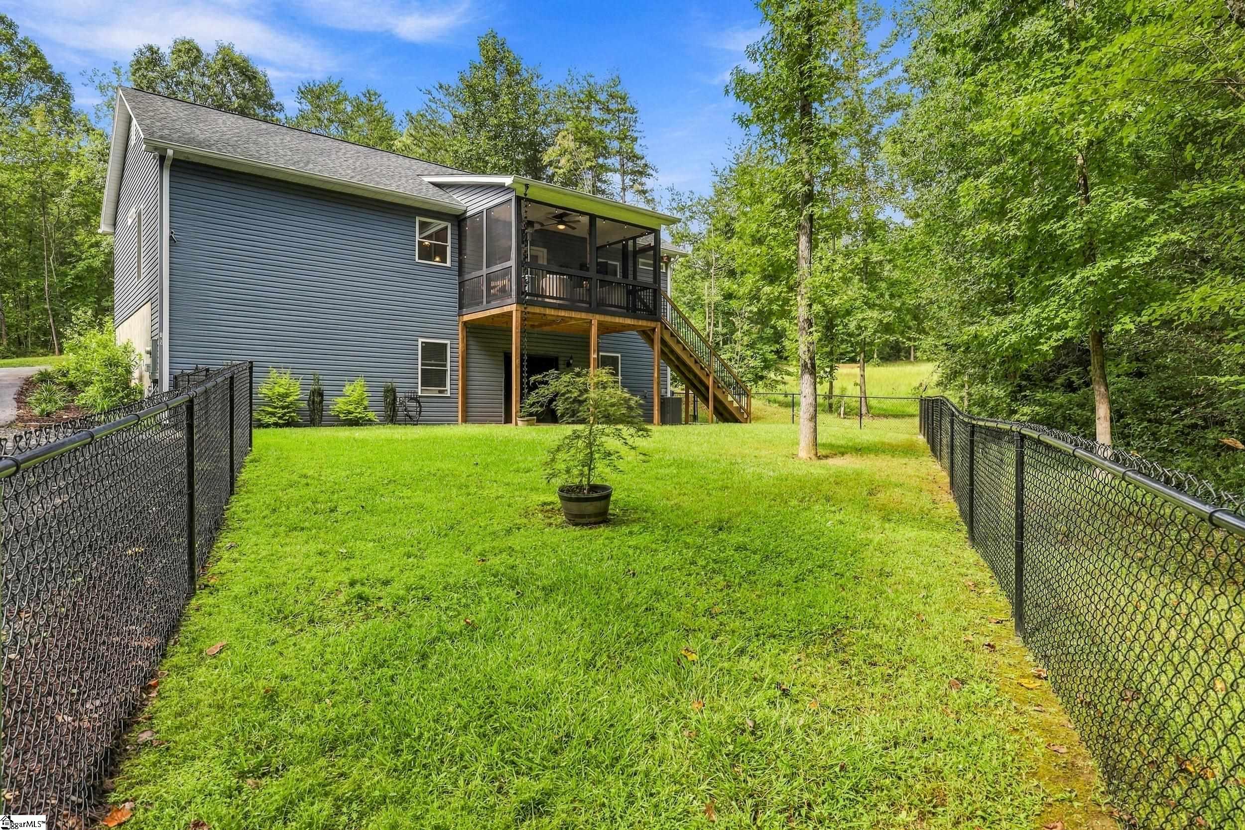 105 Forestville Road Property Photo 29