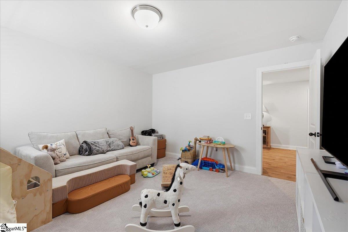 107 Humbolt Drive Property Photo 34