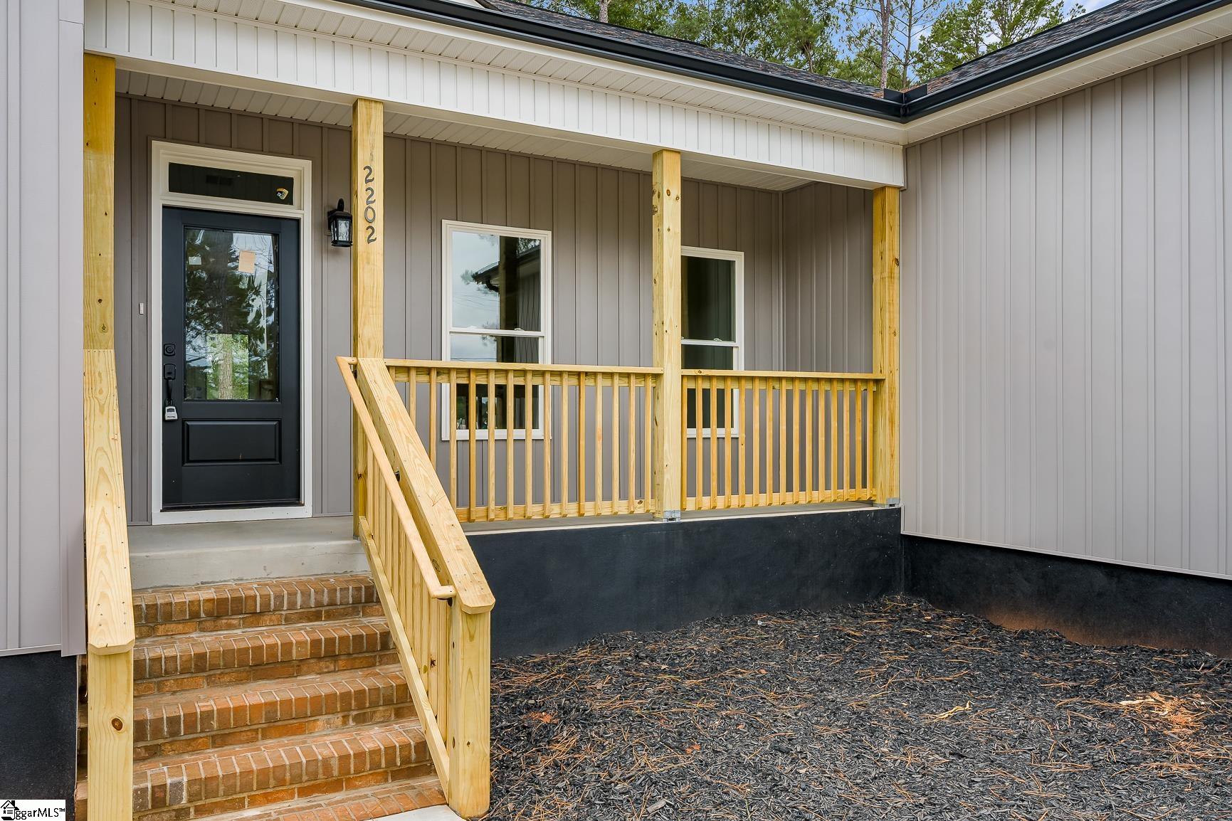 2202 White Street Extension Property Photo 4