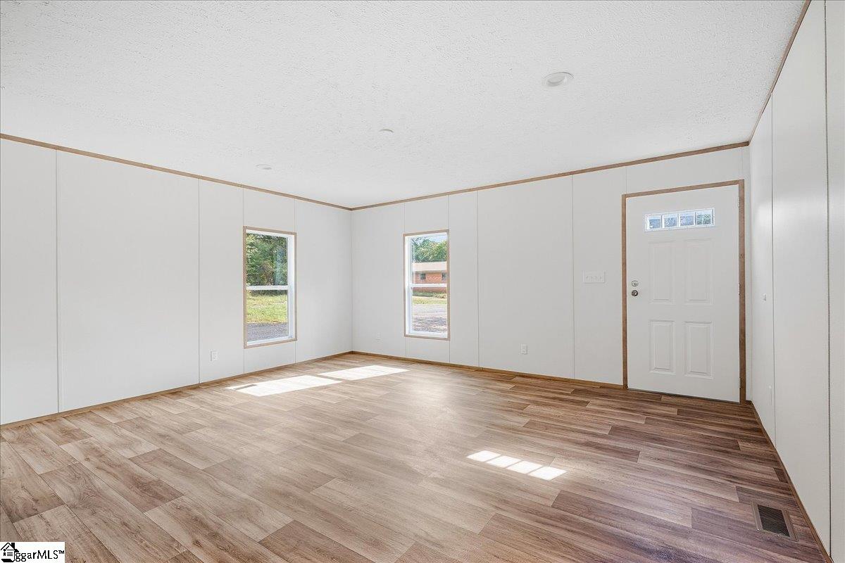 114 James Anthony Drive Property Photo 6