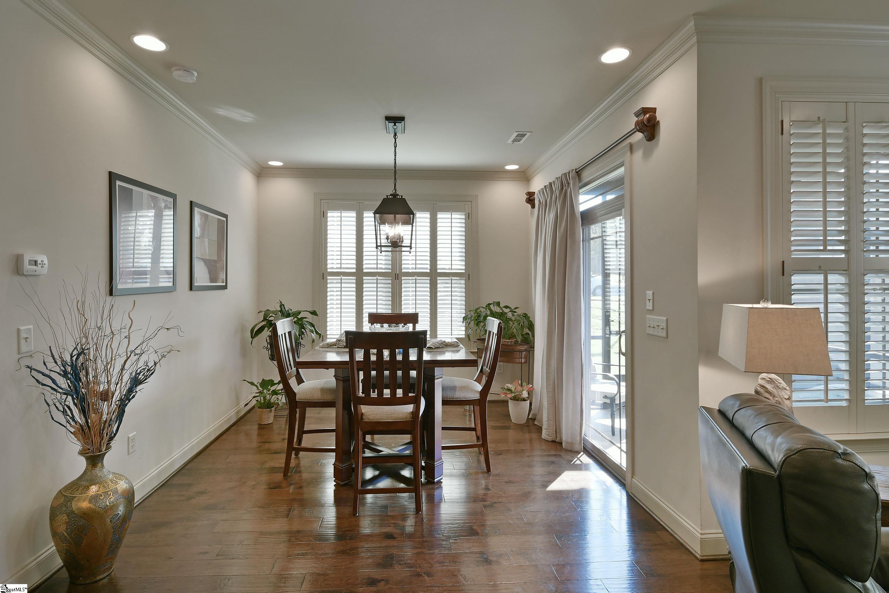 1604834 Property Photo 21