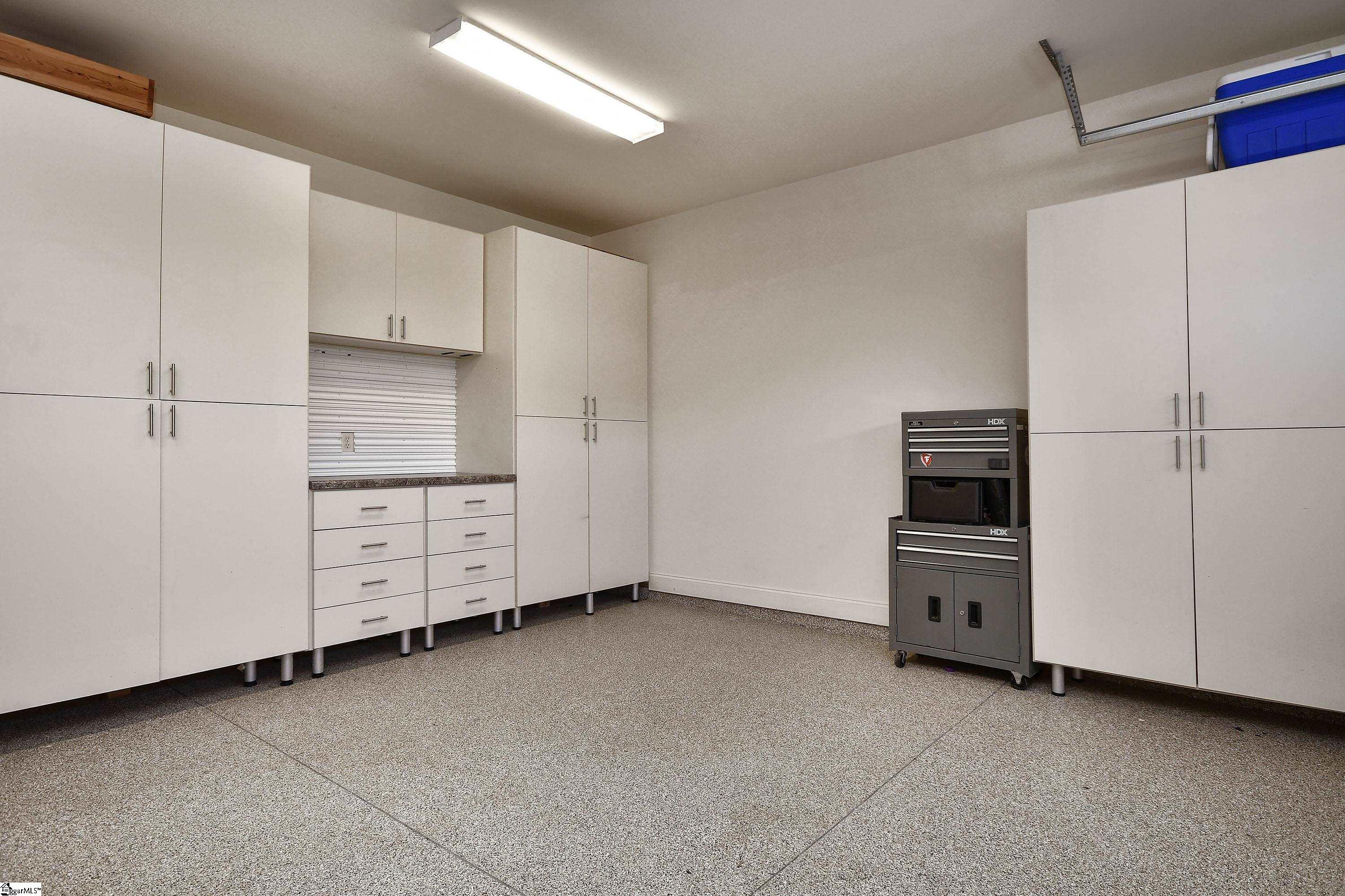 1604834 Property Photo 37