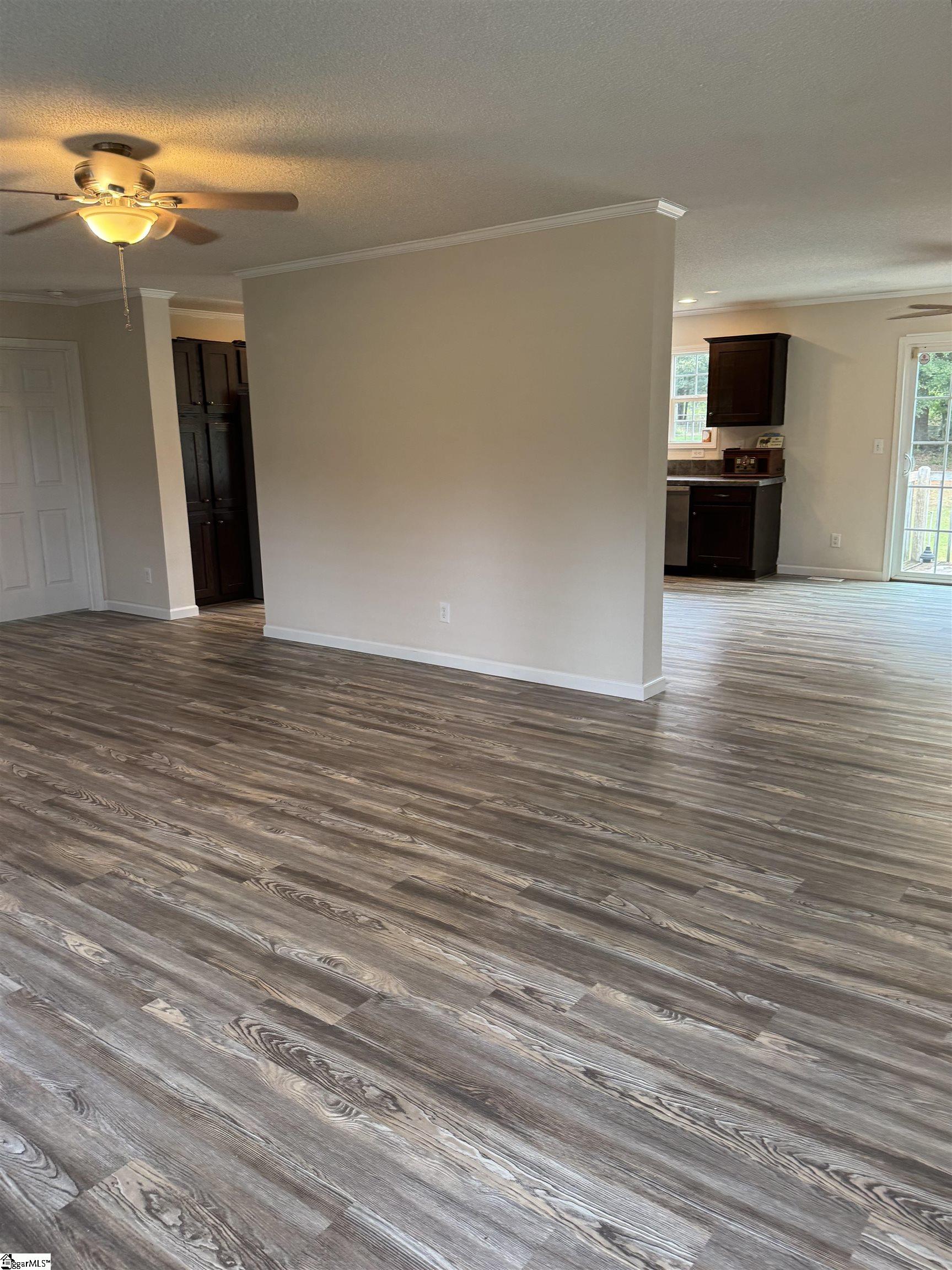 464 N Major Road Property Photo 4