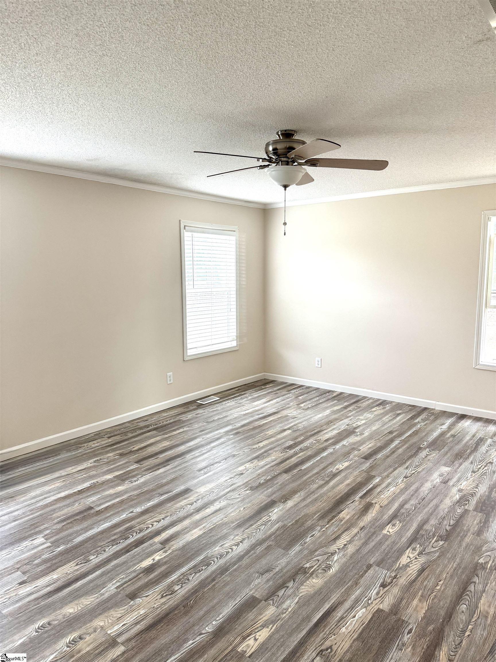 464 N Major Road Property Photo 9