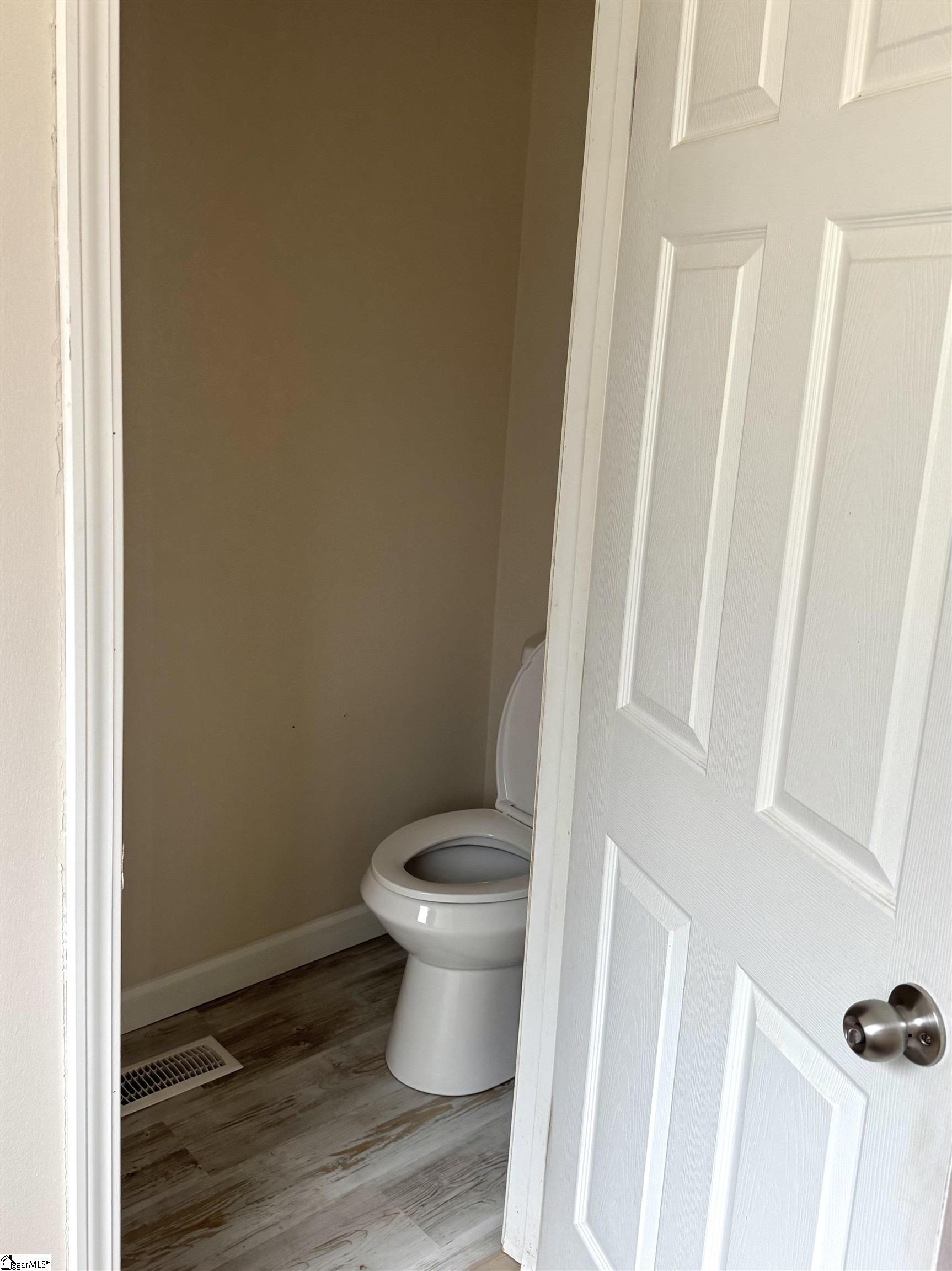 464 N Major Road Property Photo 14