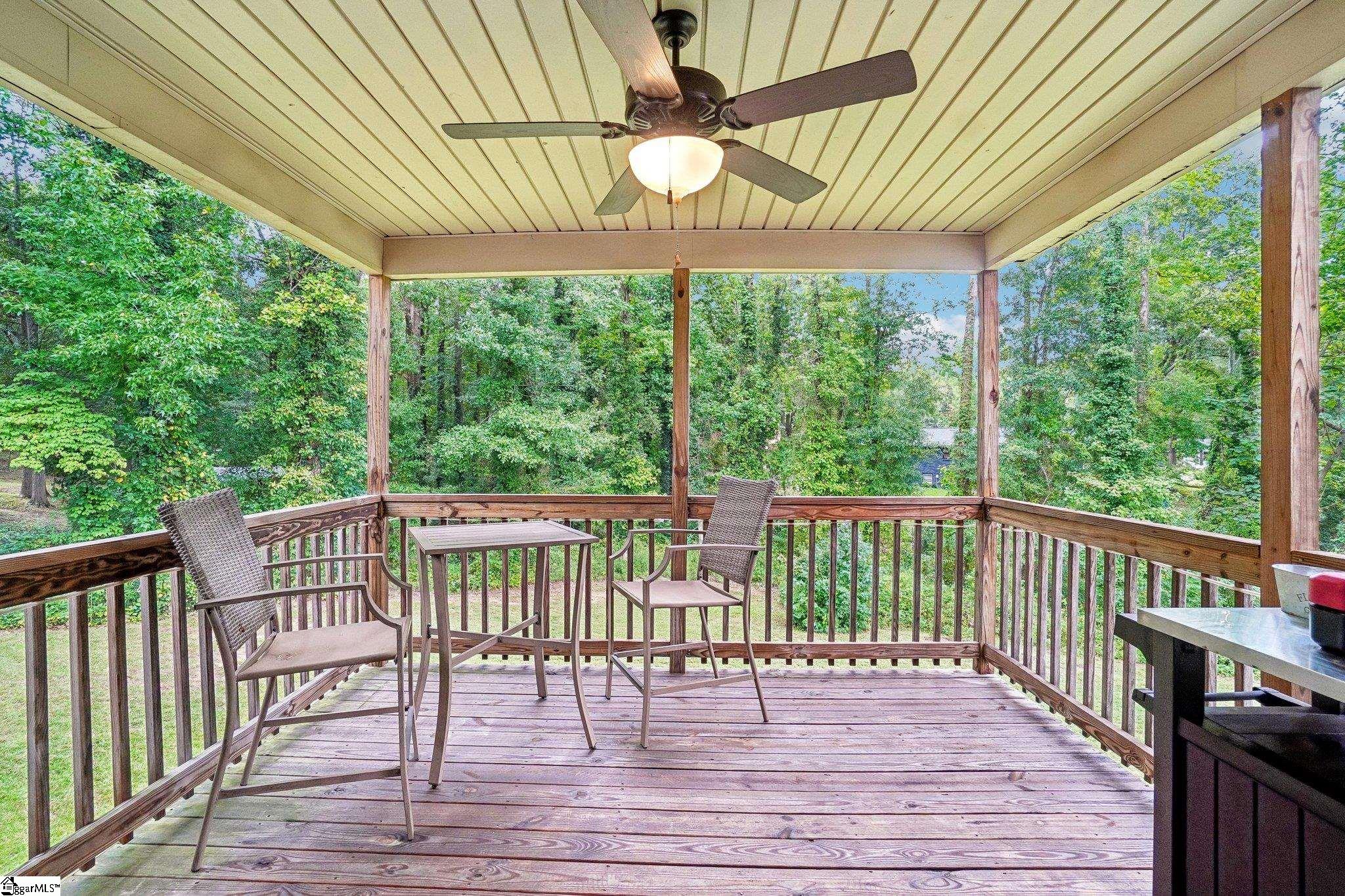 101 Boxwood Lane Property Photo 8