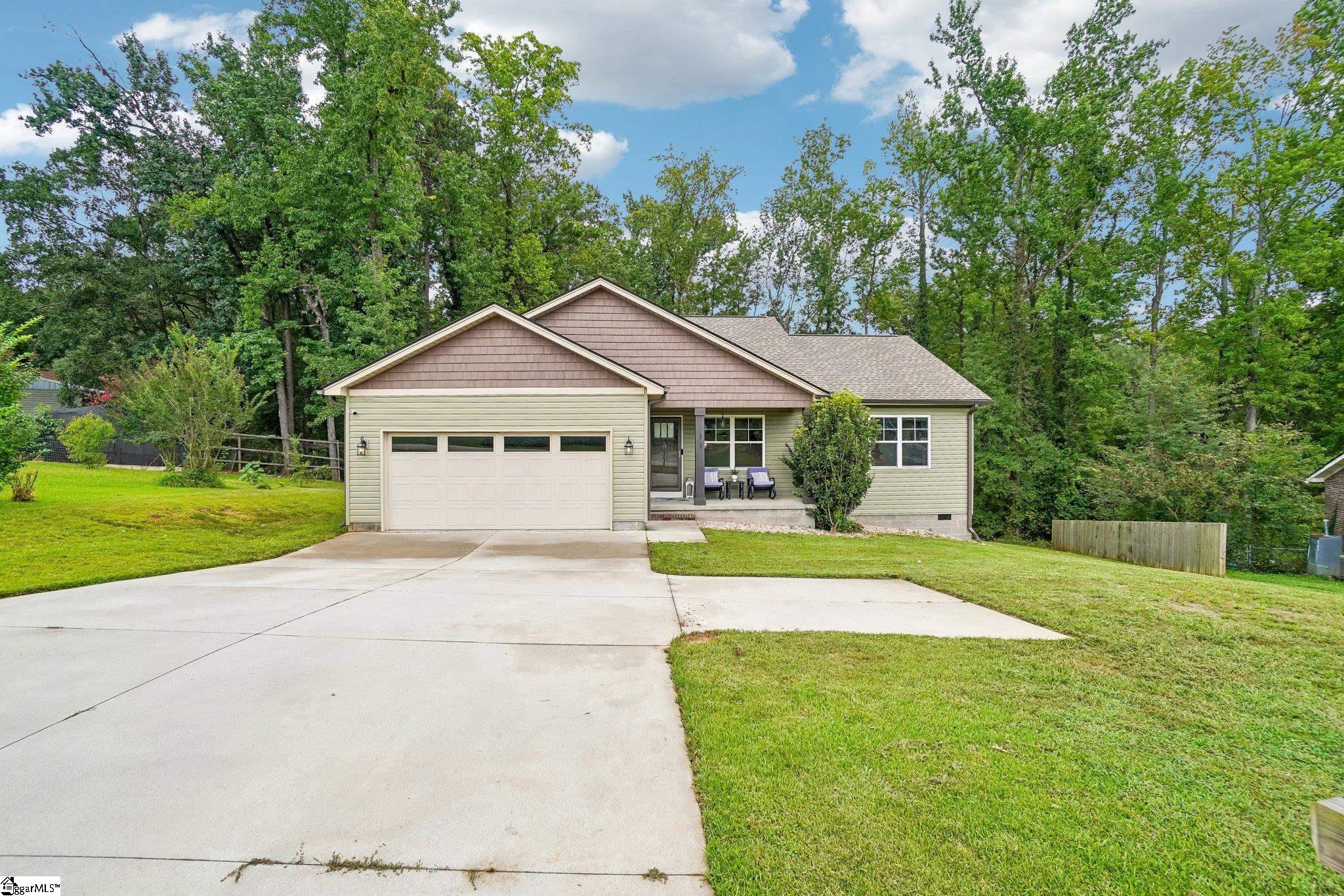 101 Boxwood Lane Property Photo 11