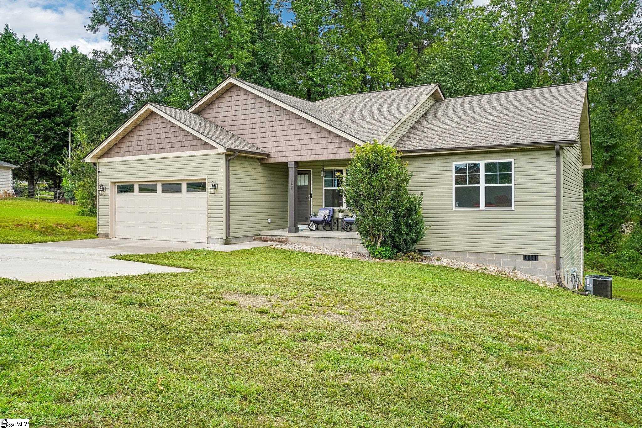 101 Boxwood Lane Property Photo 12