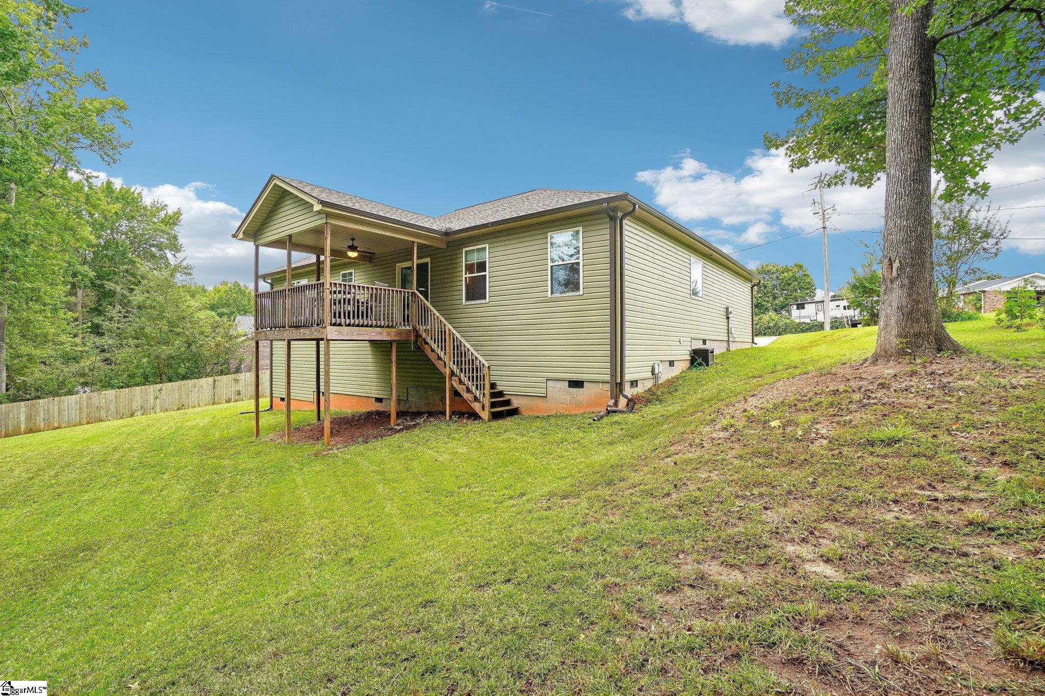 101 Boxwood Lane Property Photo 34