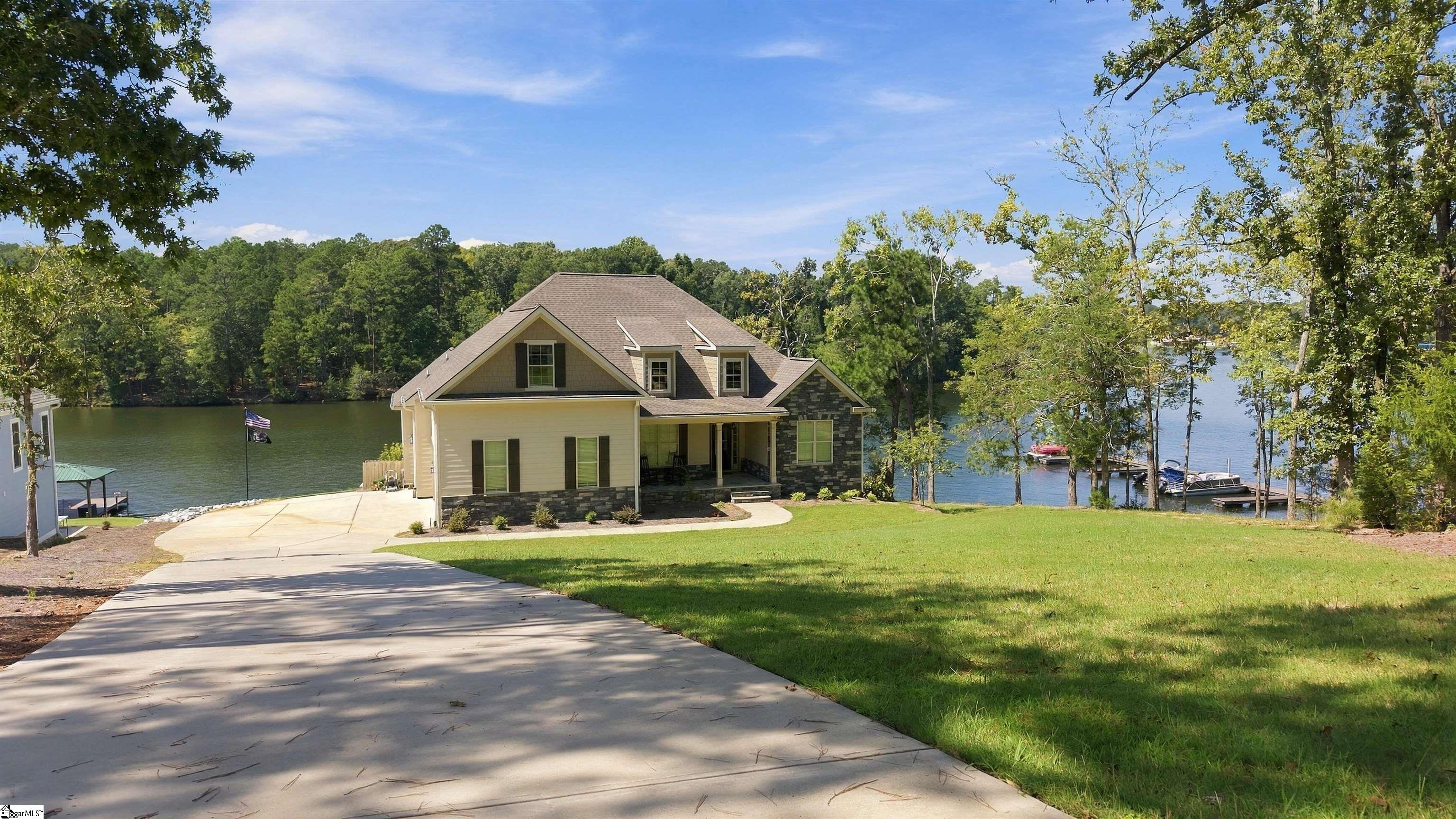 368 Abercrombie Point Property Photo 1