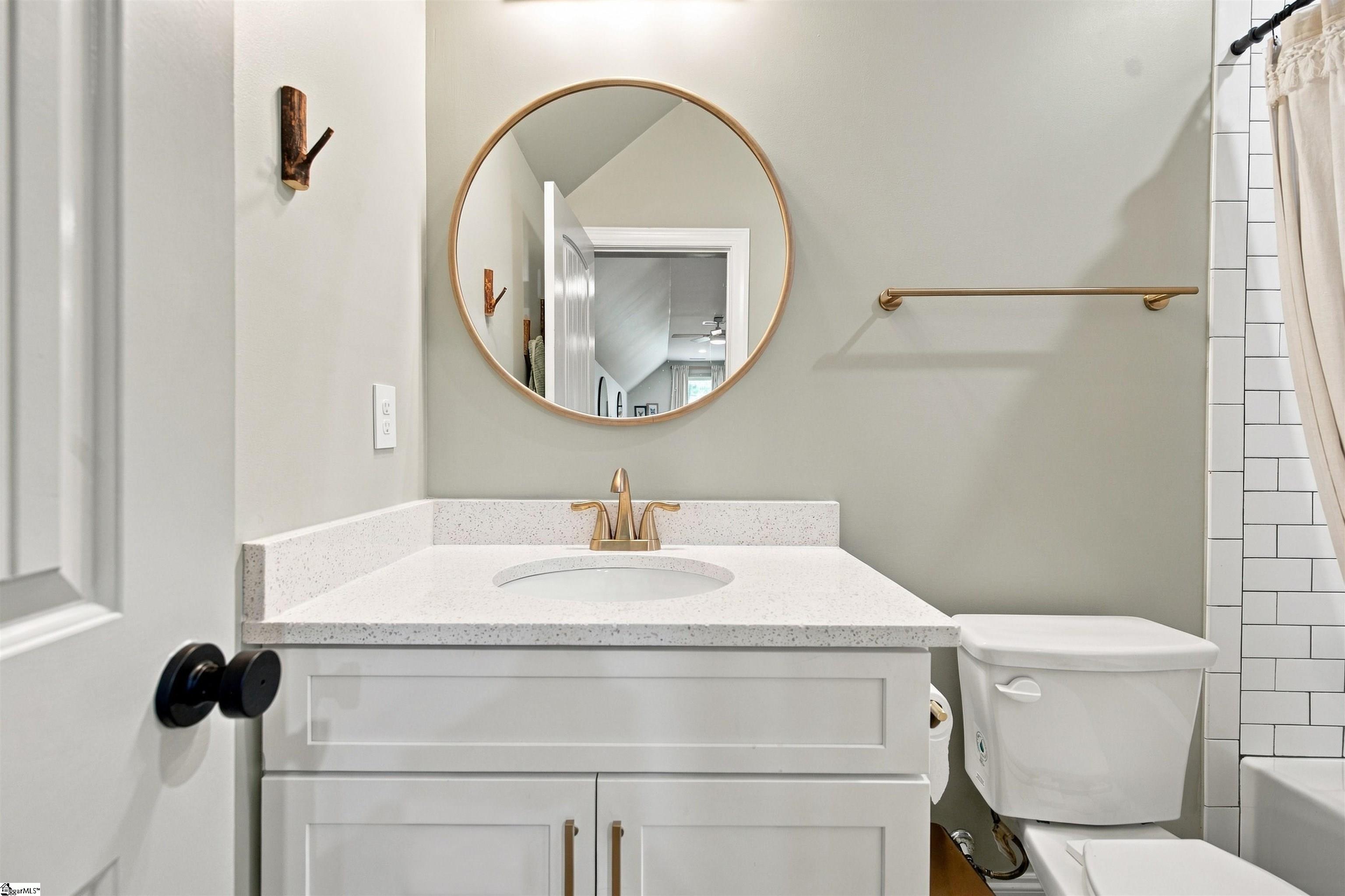 368 Abercrombie Point Property Photo 26