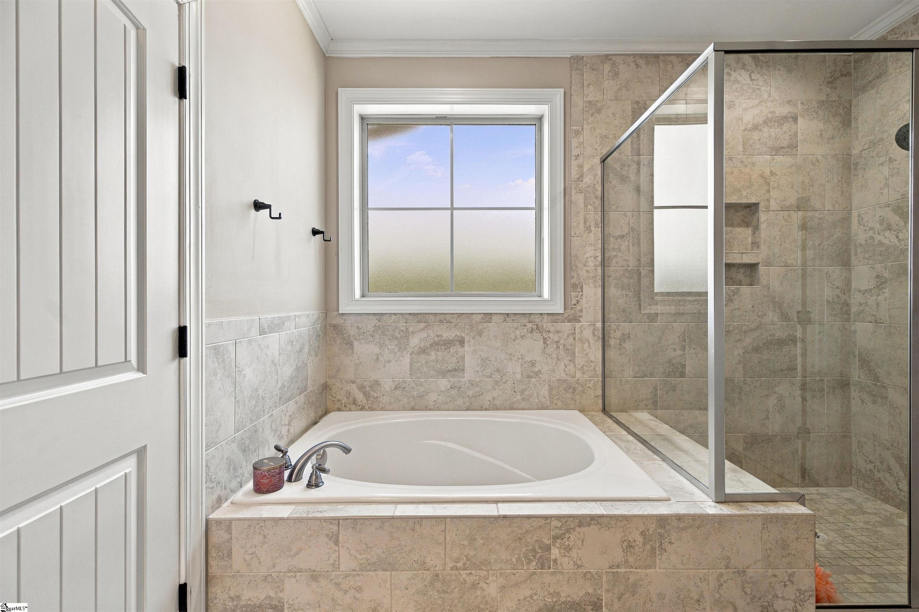 368 Abercrombie Point Property Photo 34