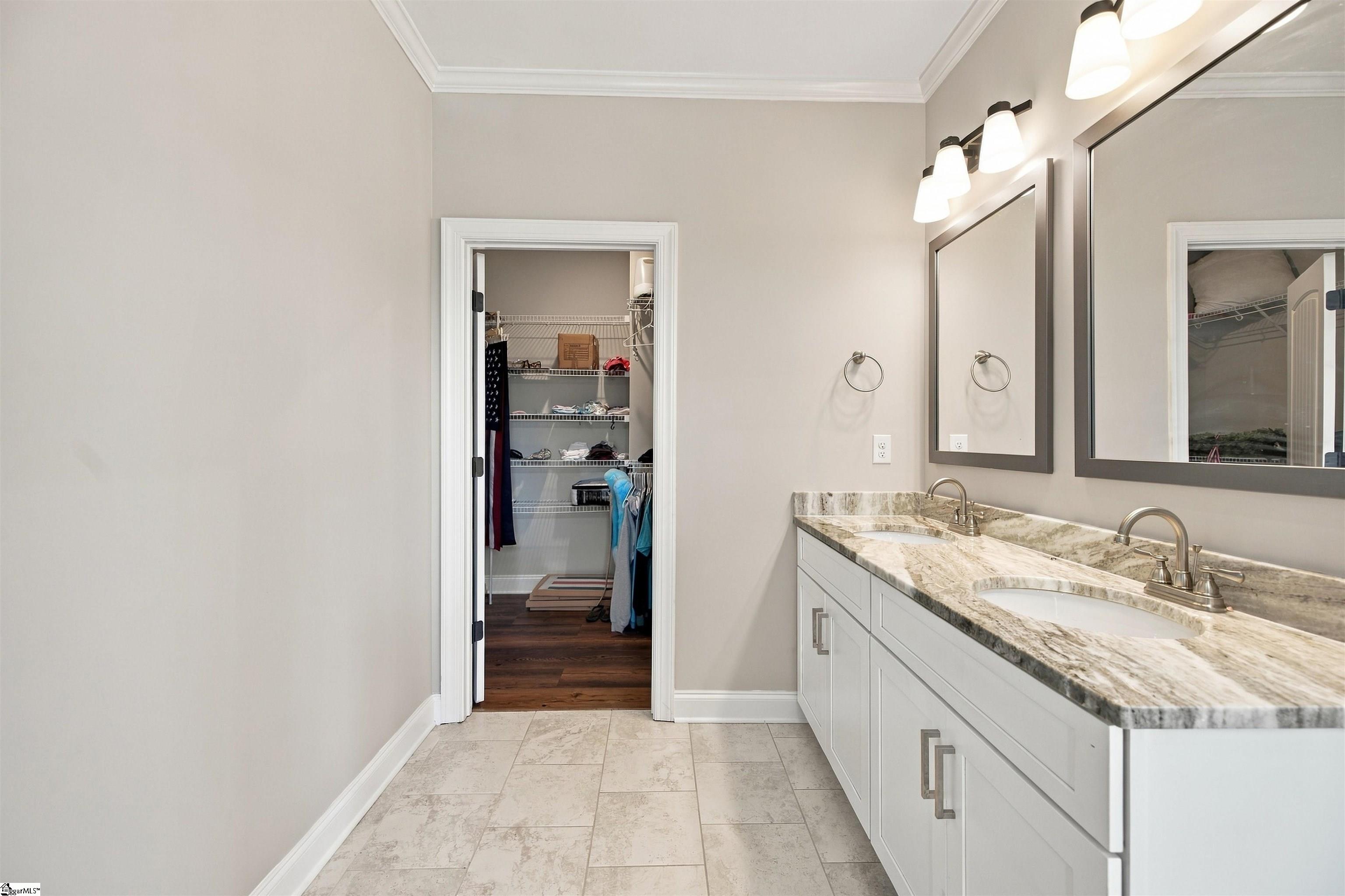 368 Abercrombie Point Property Photo 37