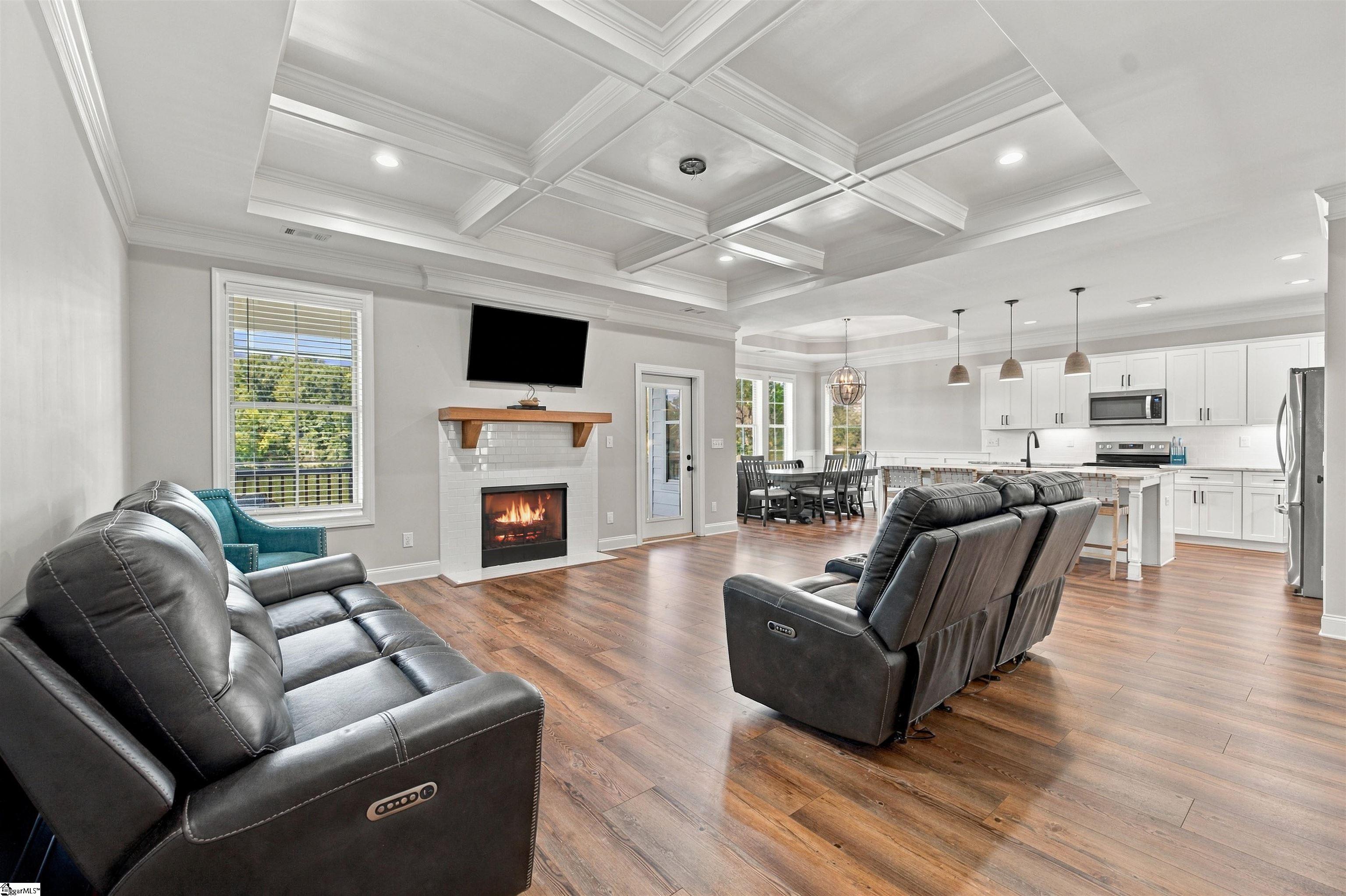 368 Abercrombie Point Property Photo 42