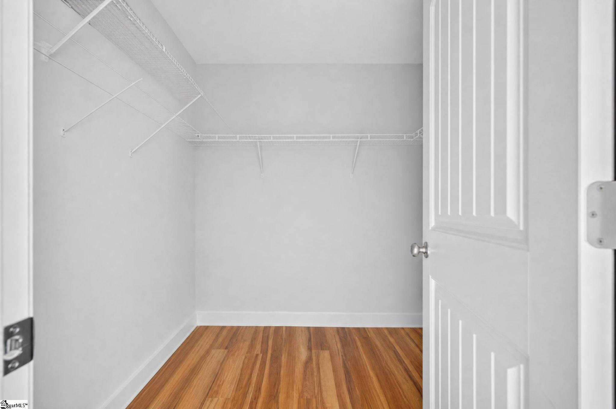 369 Silver Lake Road Property Photo 18