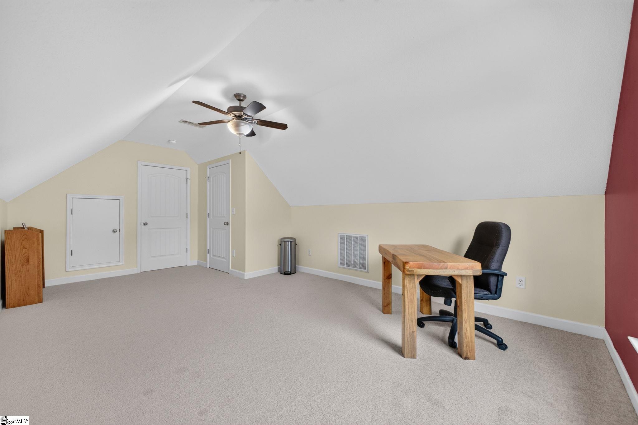 369 Silver Lake Road Property Photo 32