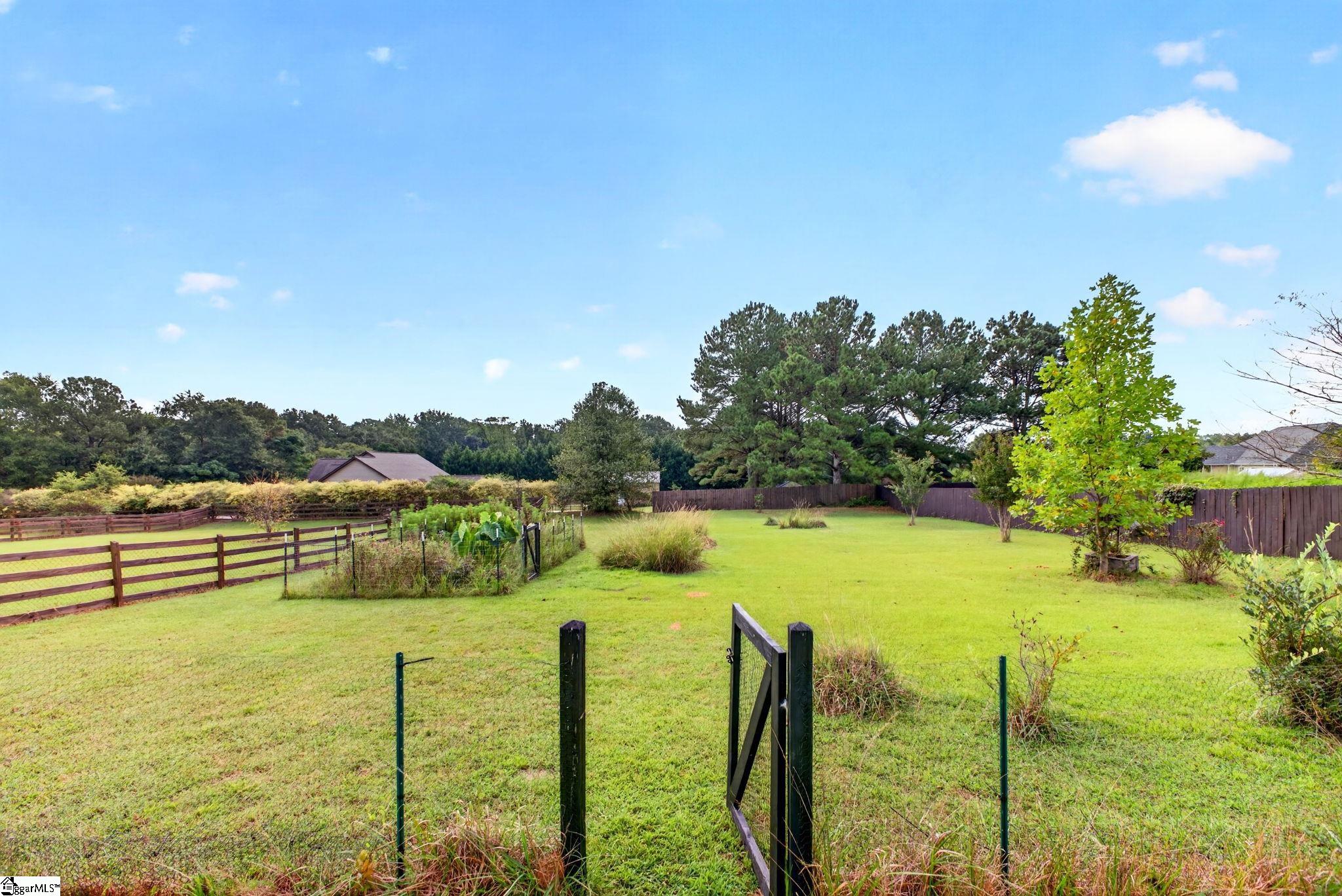 369 Silver Lake Road Property Photo 40