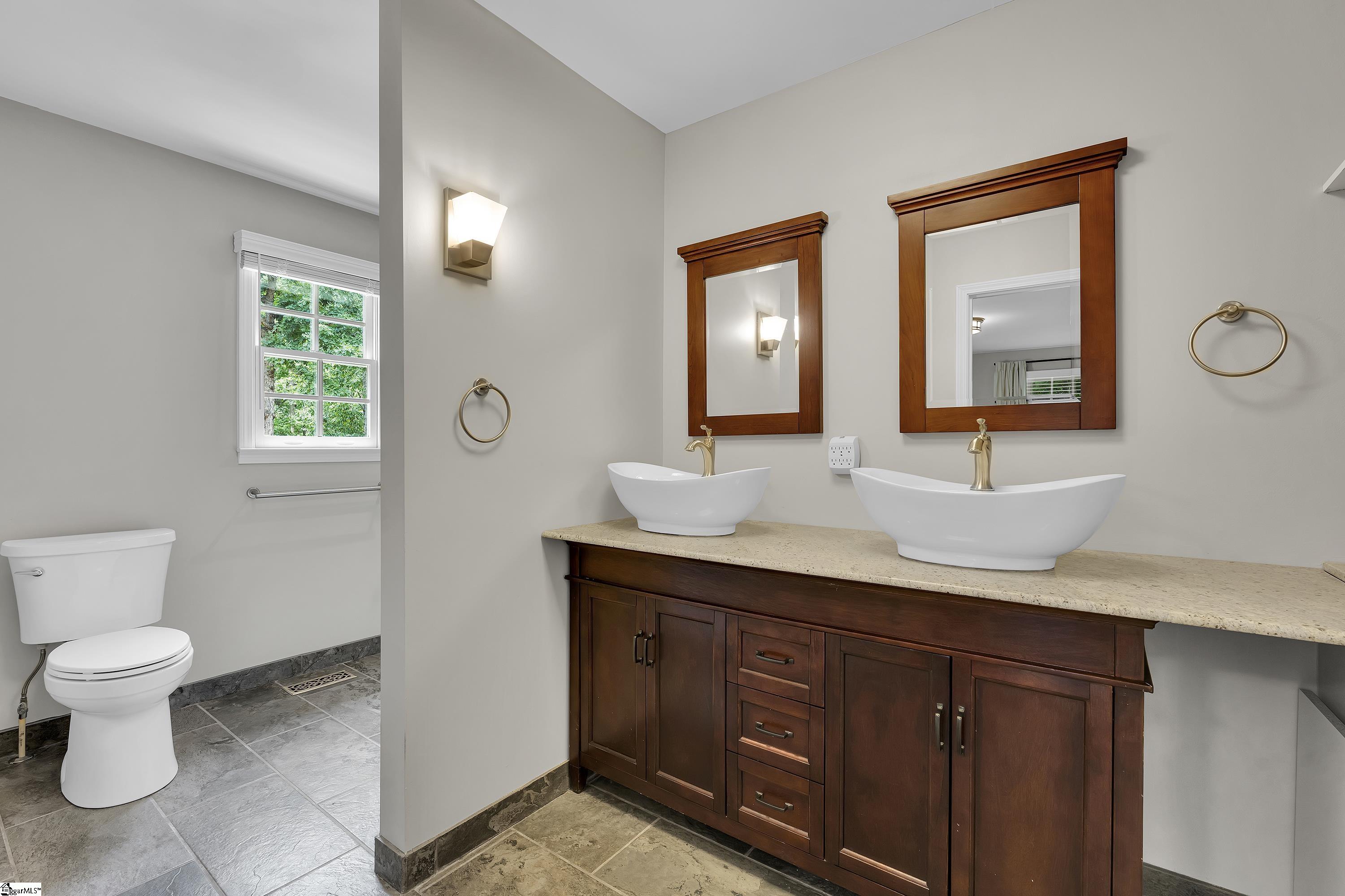 140 Pilot Road Property Photo 22