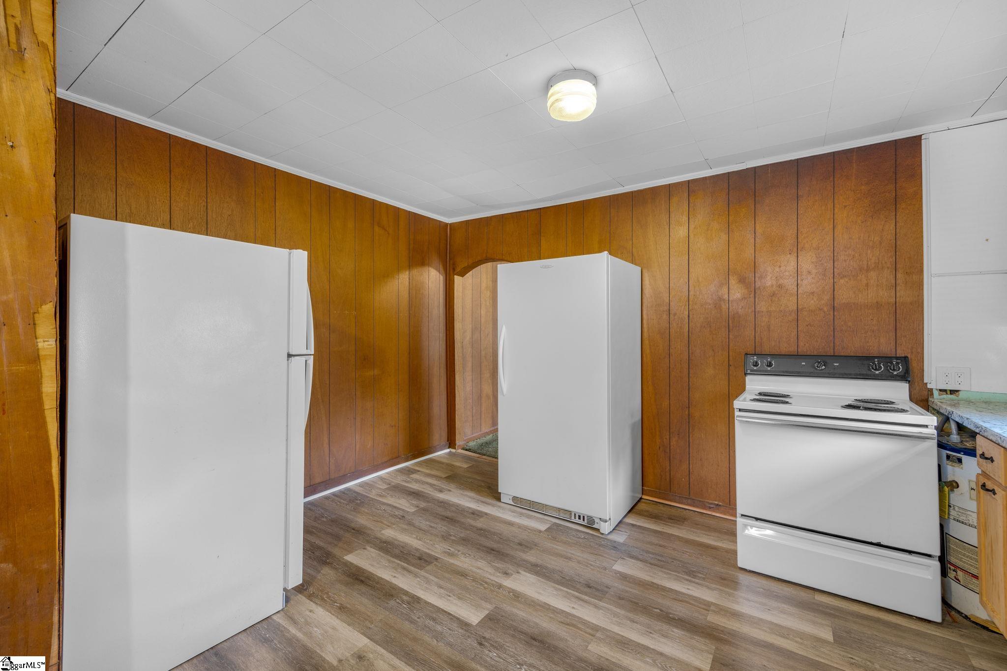 1002 Bowman Avenue Property Photo 12